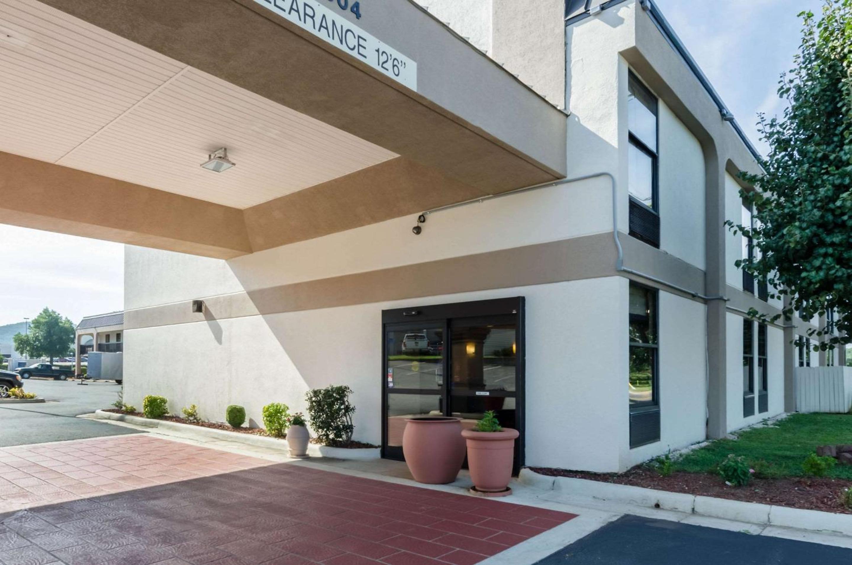 Quality Inn Lynchburg near University