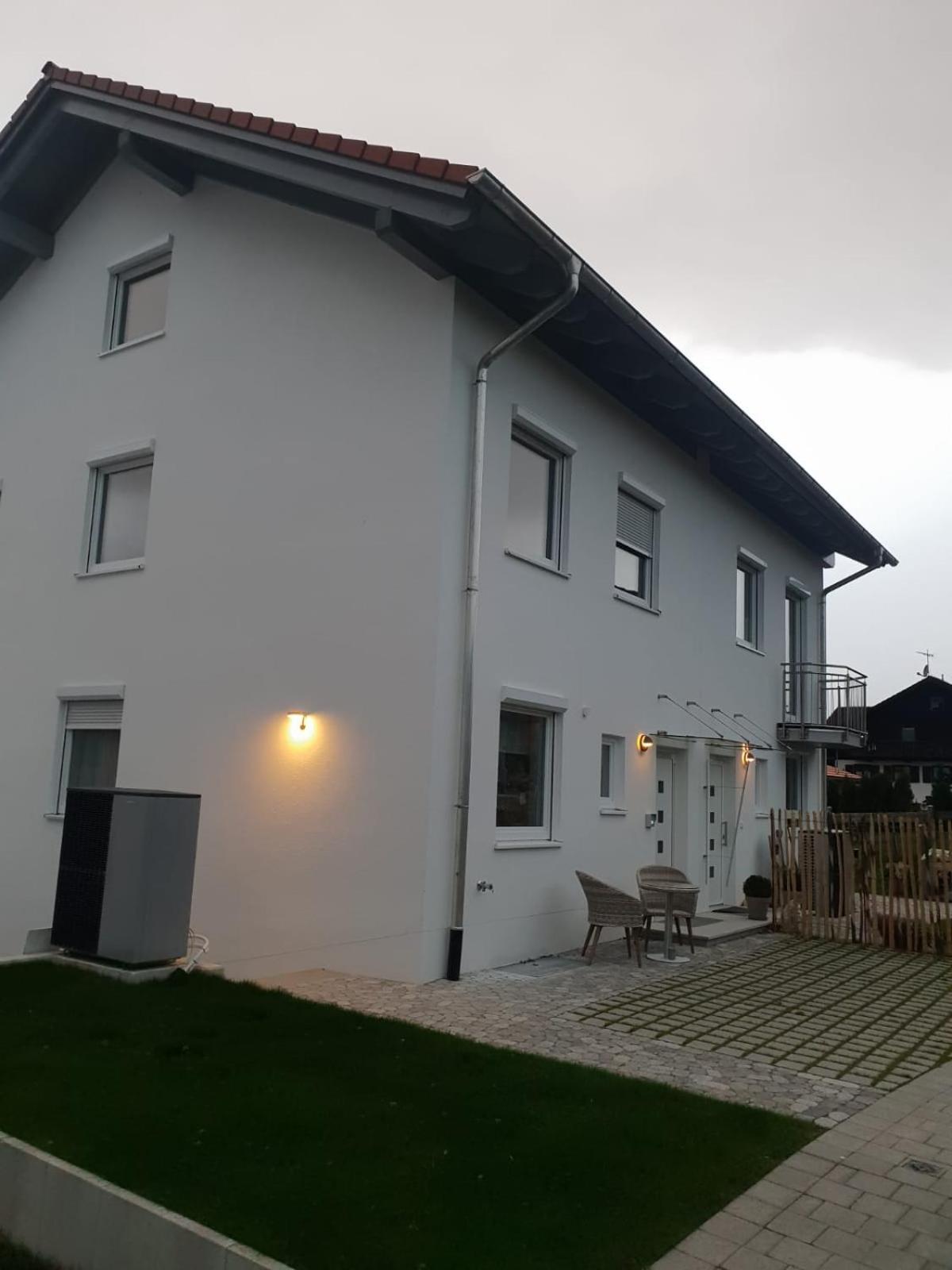 Photo 33