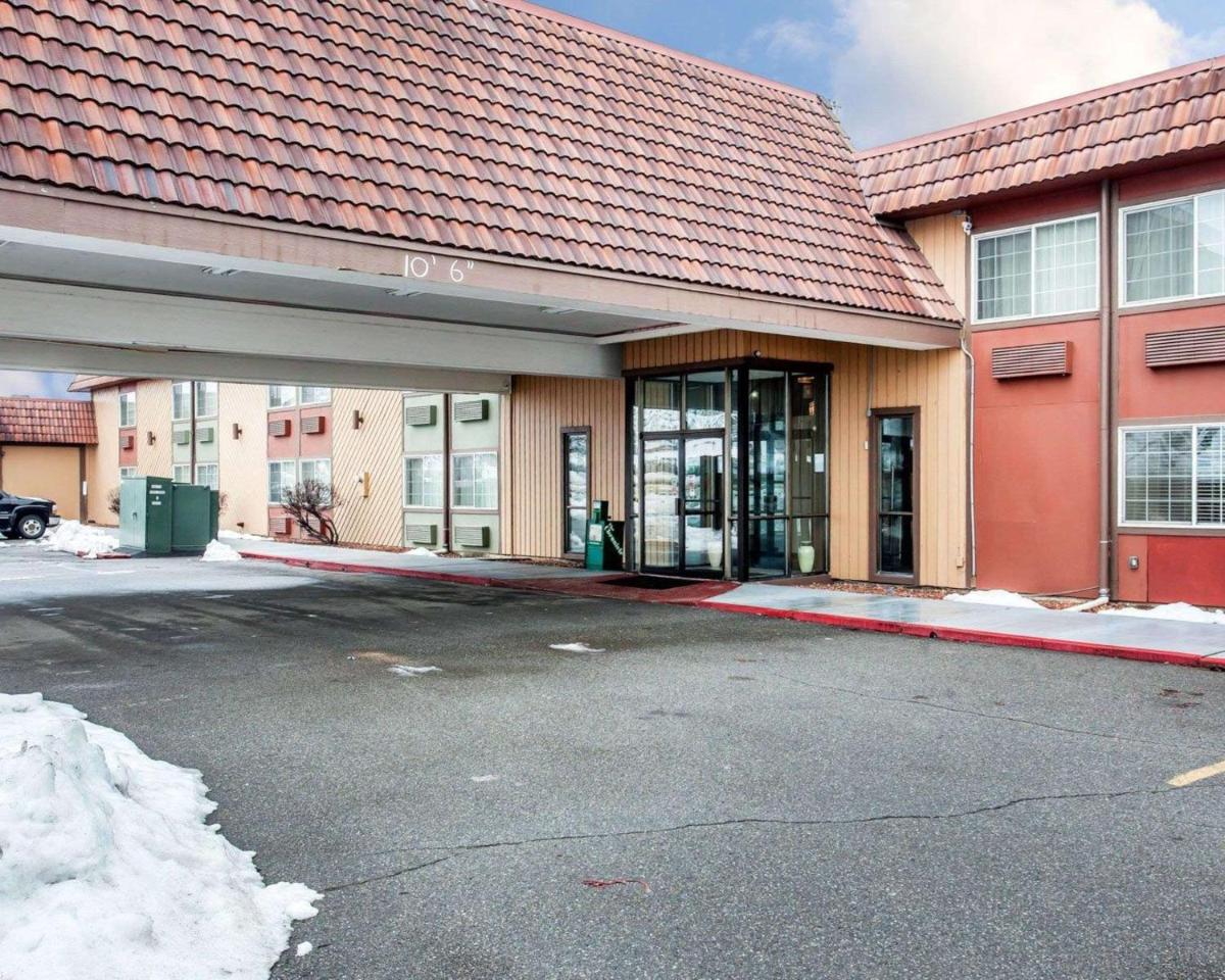 hotel building