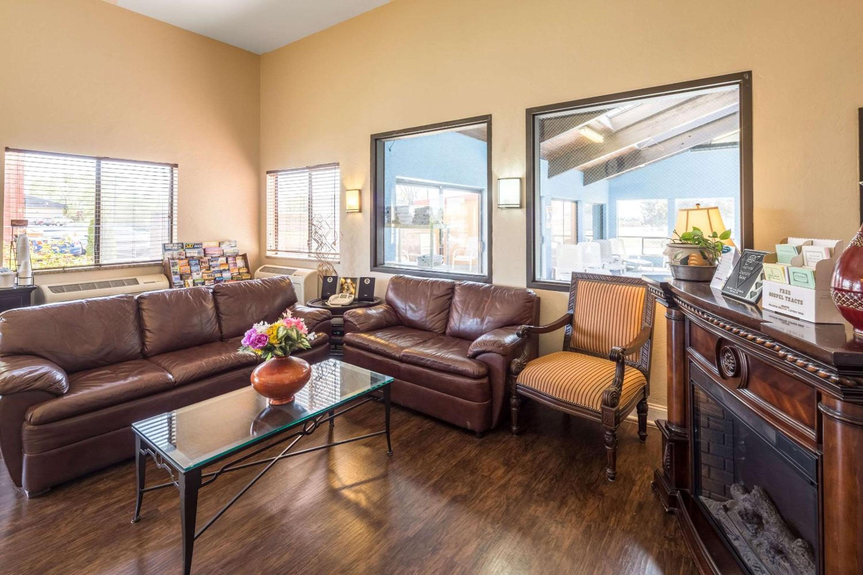 Moses Lake Vacations - Quality Inn - Property Image 19