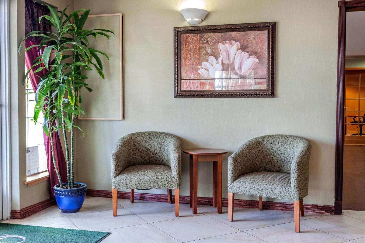 hotel reception