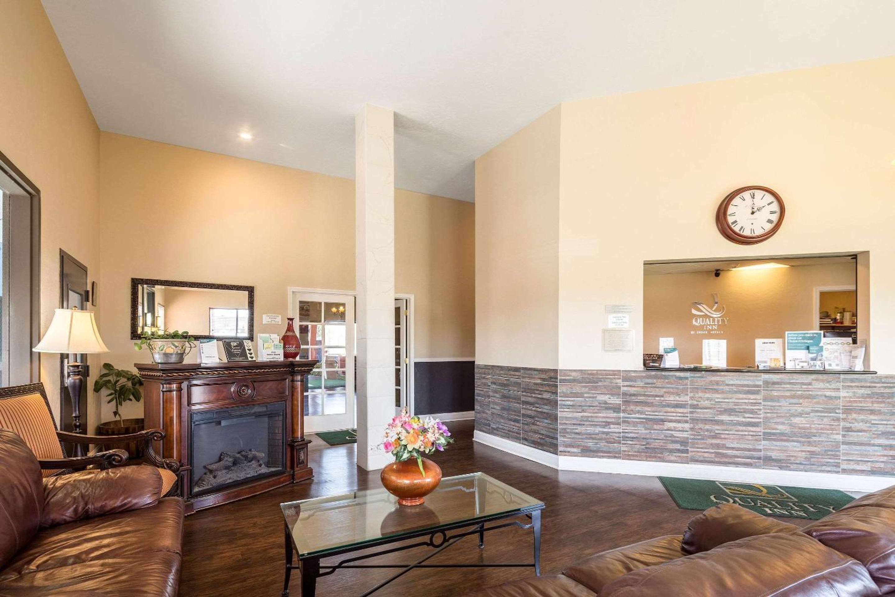 Moses Lake Vacations - Quality Inn - Property Image 10