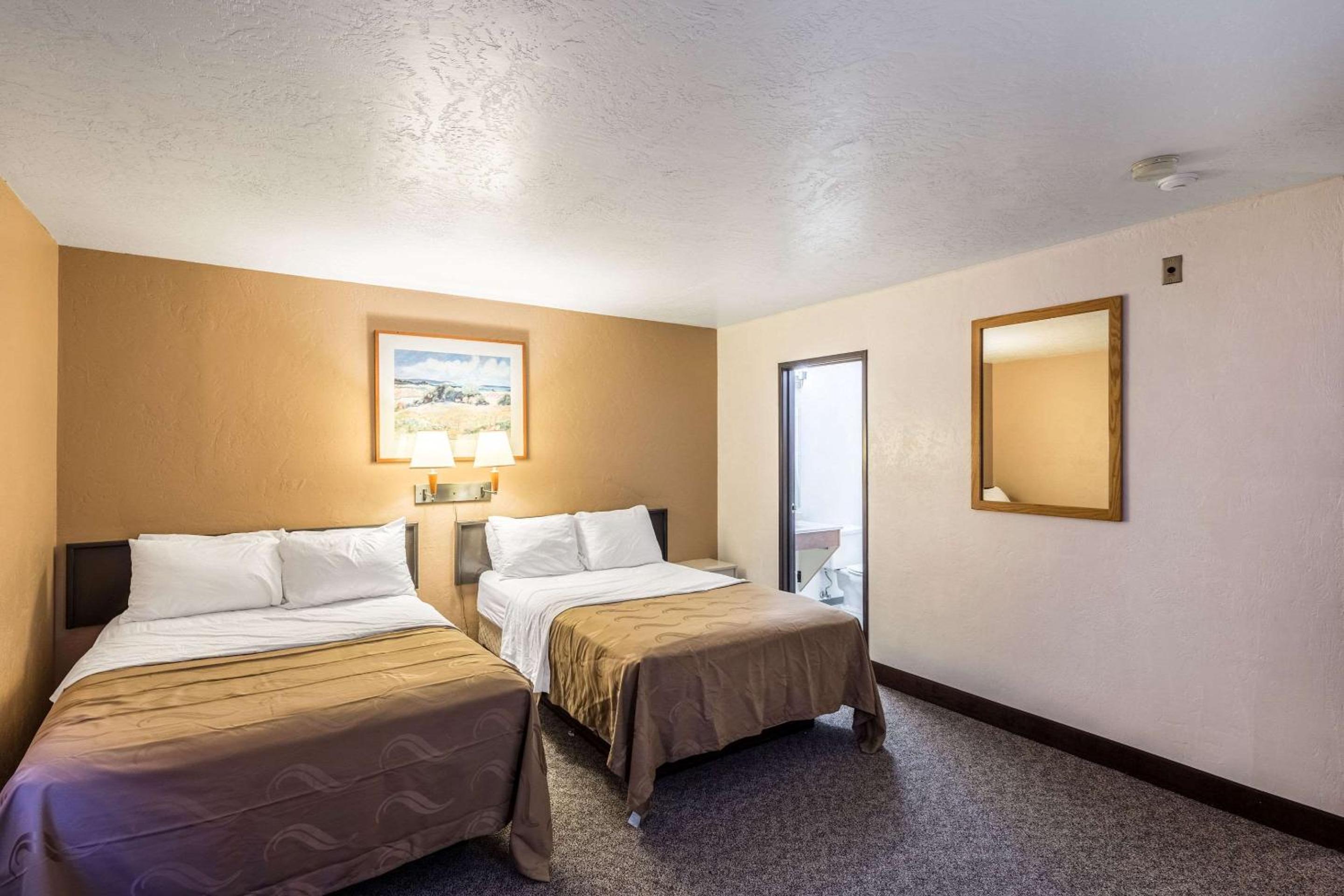 Moses Lake Vacations - Quality Inn - Property Image 5