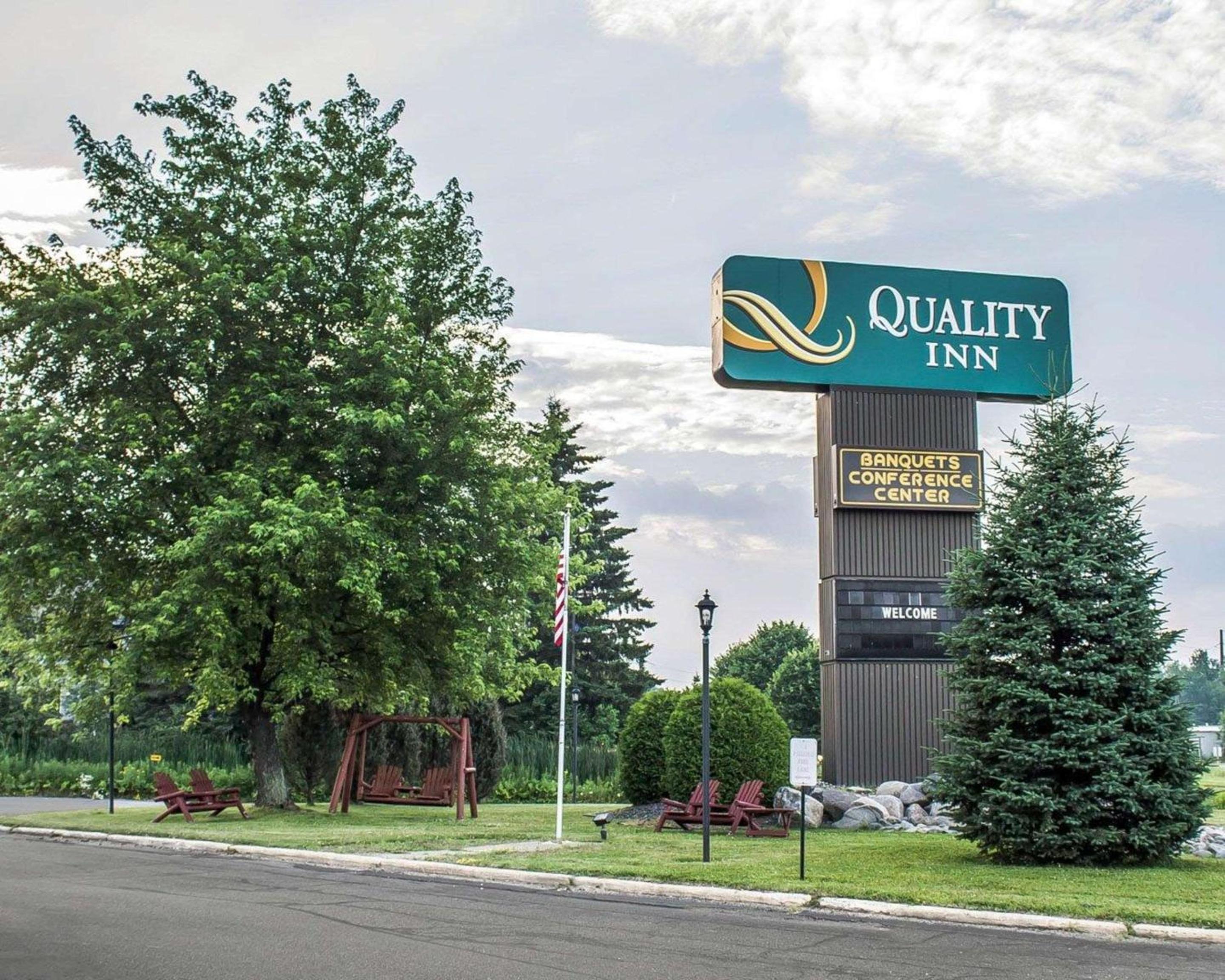 Quality Inn Rhinelander view 2