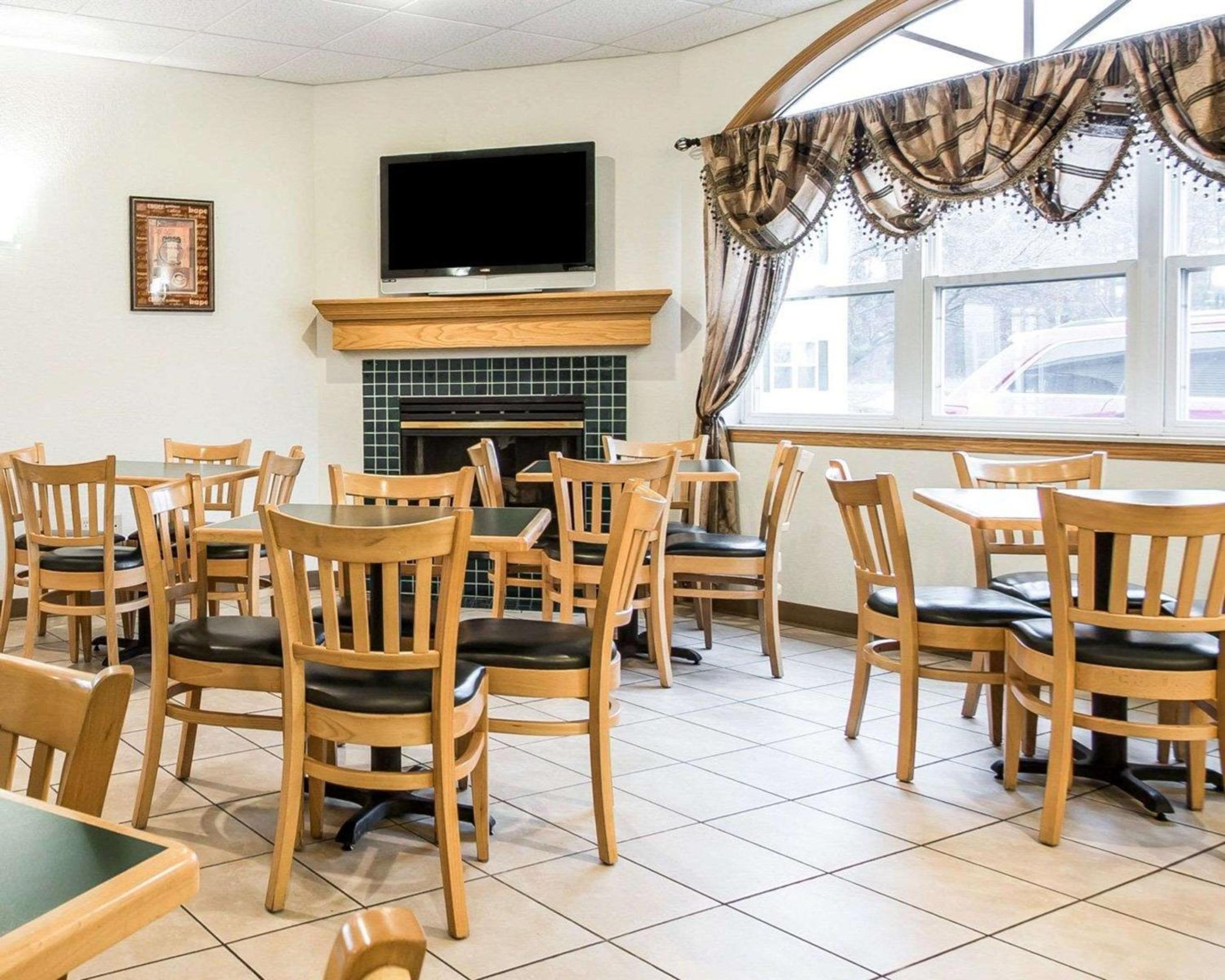 Quality Inn Mauston I-90, Foto 23