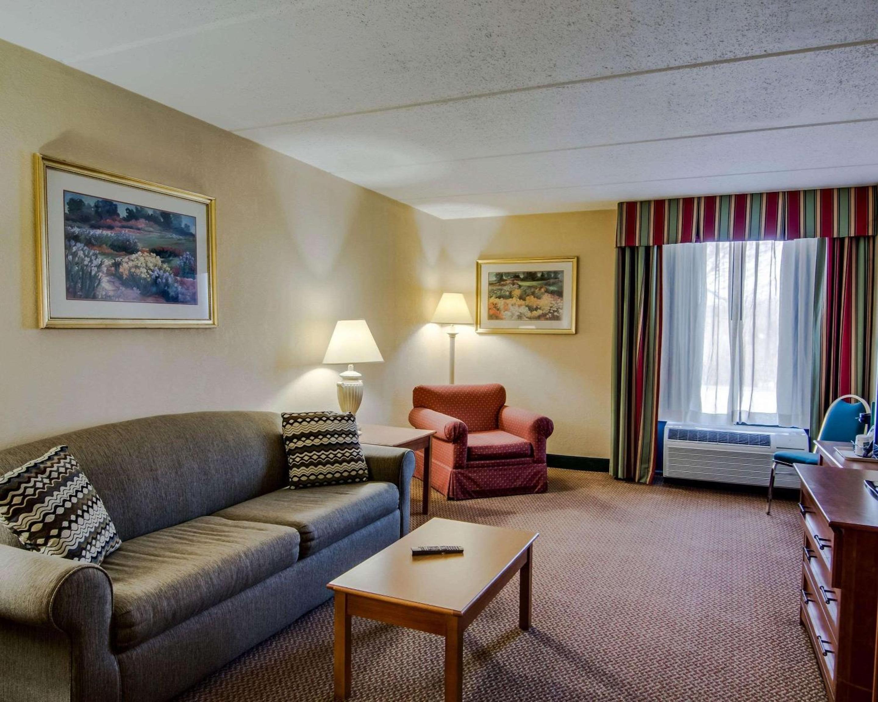 Quality Hotel and Conference Center - Property Image 6