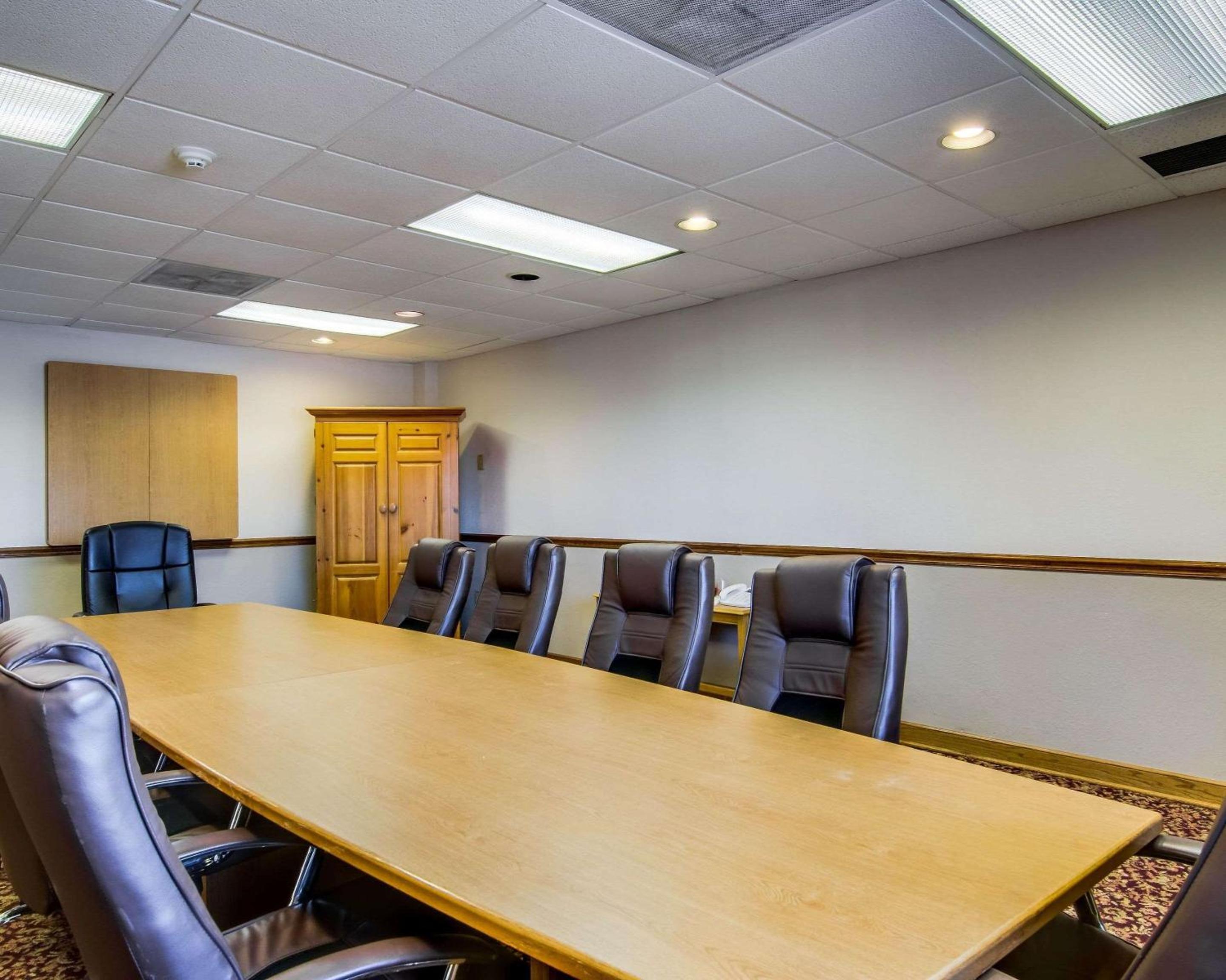 Quality Hotel and Conference Center - Property Image 4
