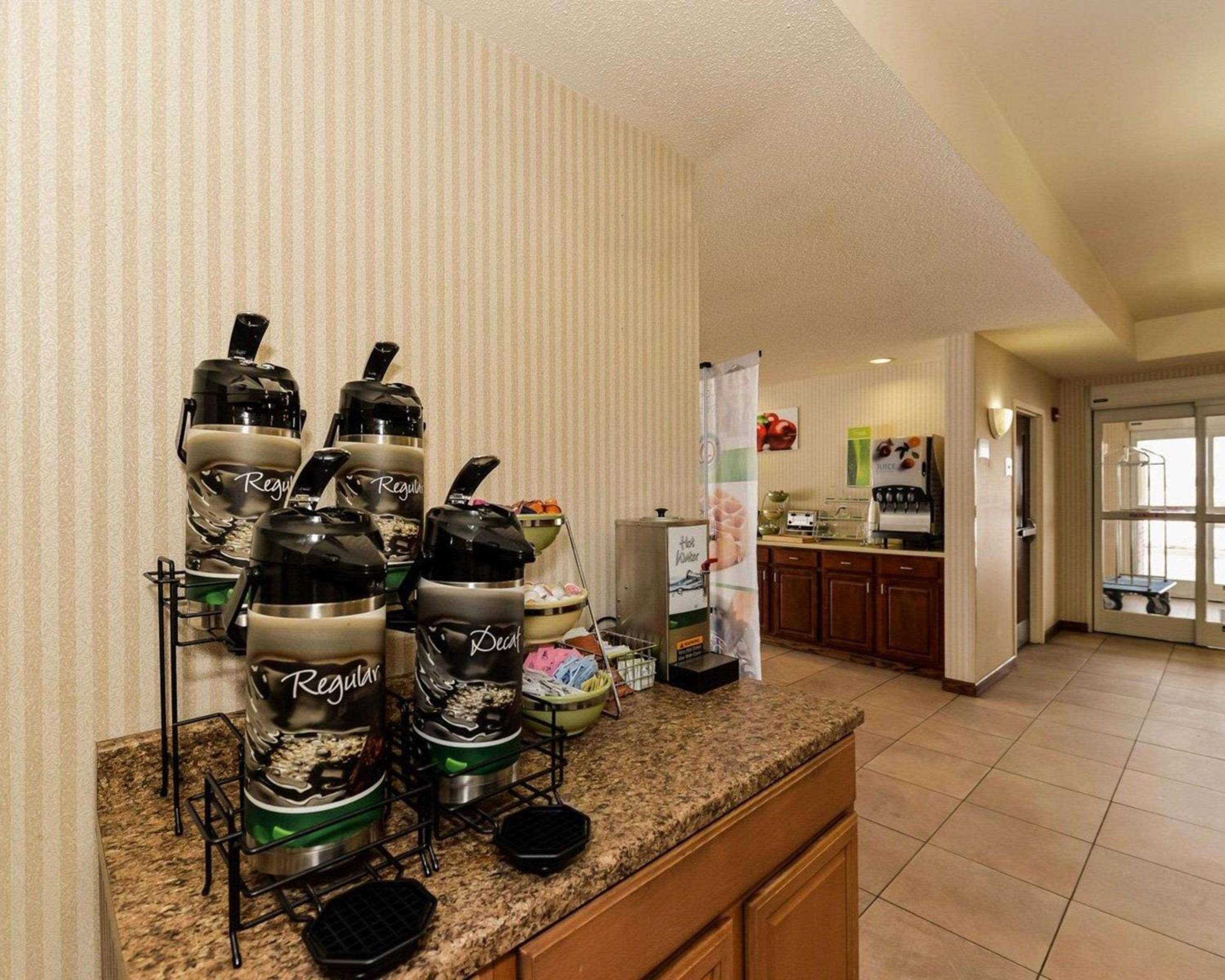 Martinsburg Vacations - Quality Inn Spring Mills - Martinsburg North - Property Image 22