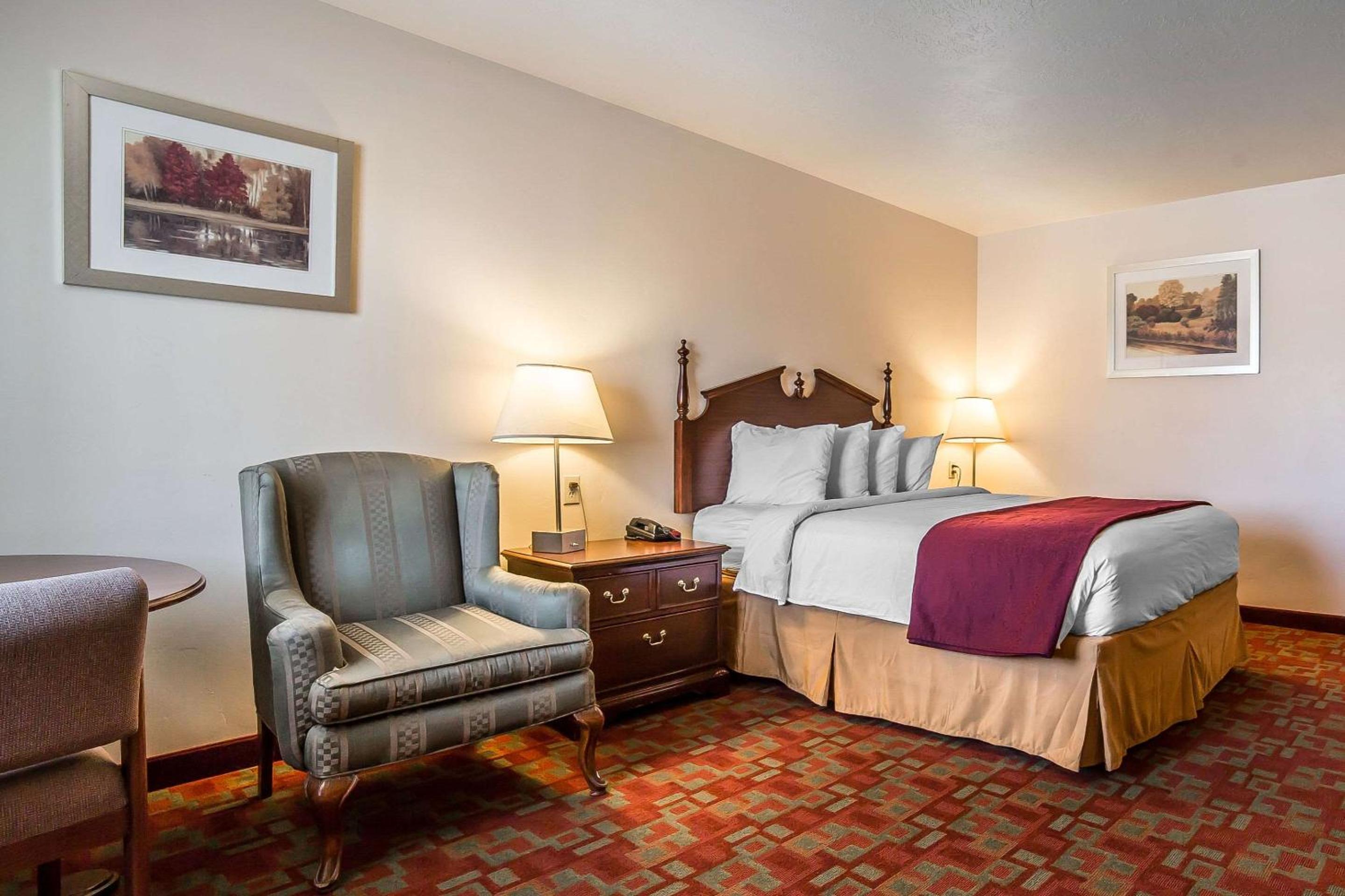 Evanston Vacations - Quality Inn Evanston near Wyoming Downs - Property Image 3