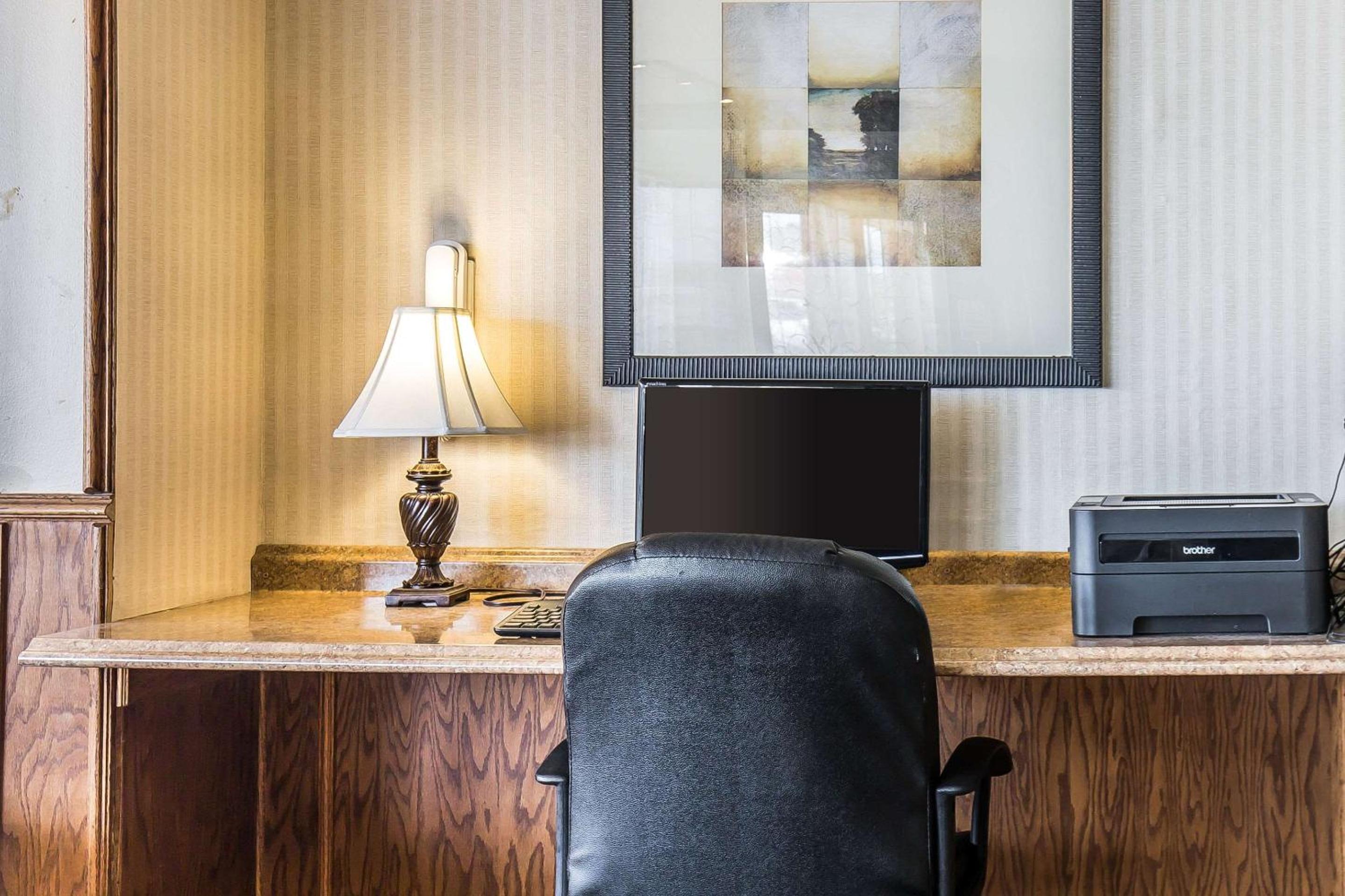 Evanston Vacations - Quality Inn Evanston near Wyoming Downs - Property Image 12