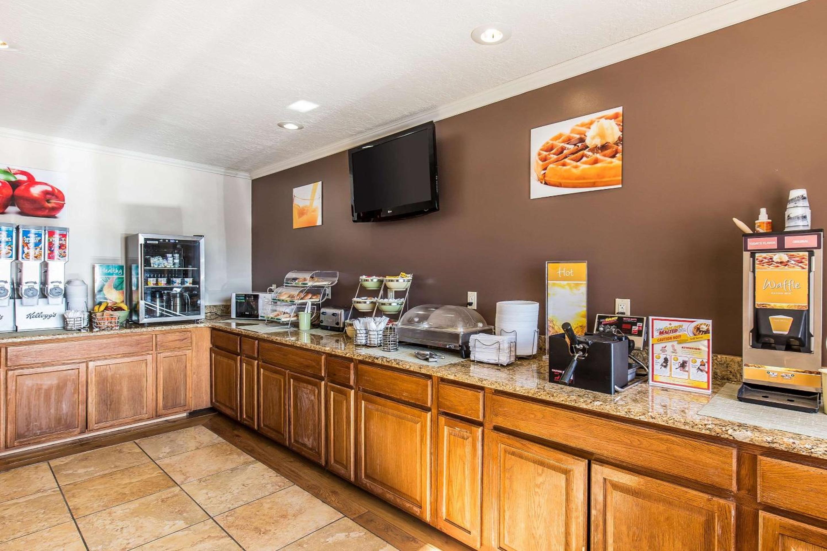 Evanston Vacations - Quality Inn Evanston near Wyoming Downs - Property Image 28