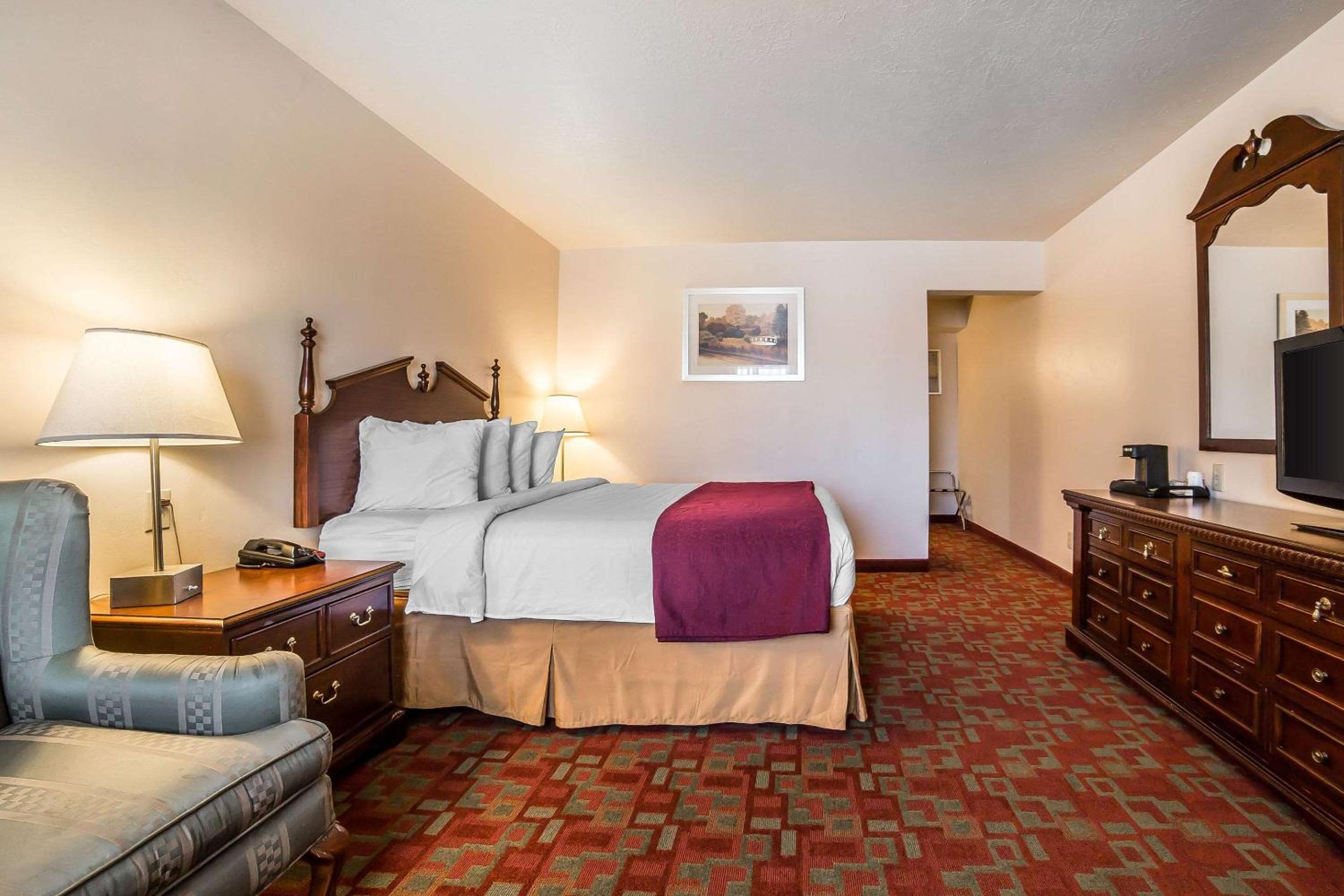 Evanston Vacations - Quality Inn Evanston near Wyoming Downs - Property Image 25