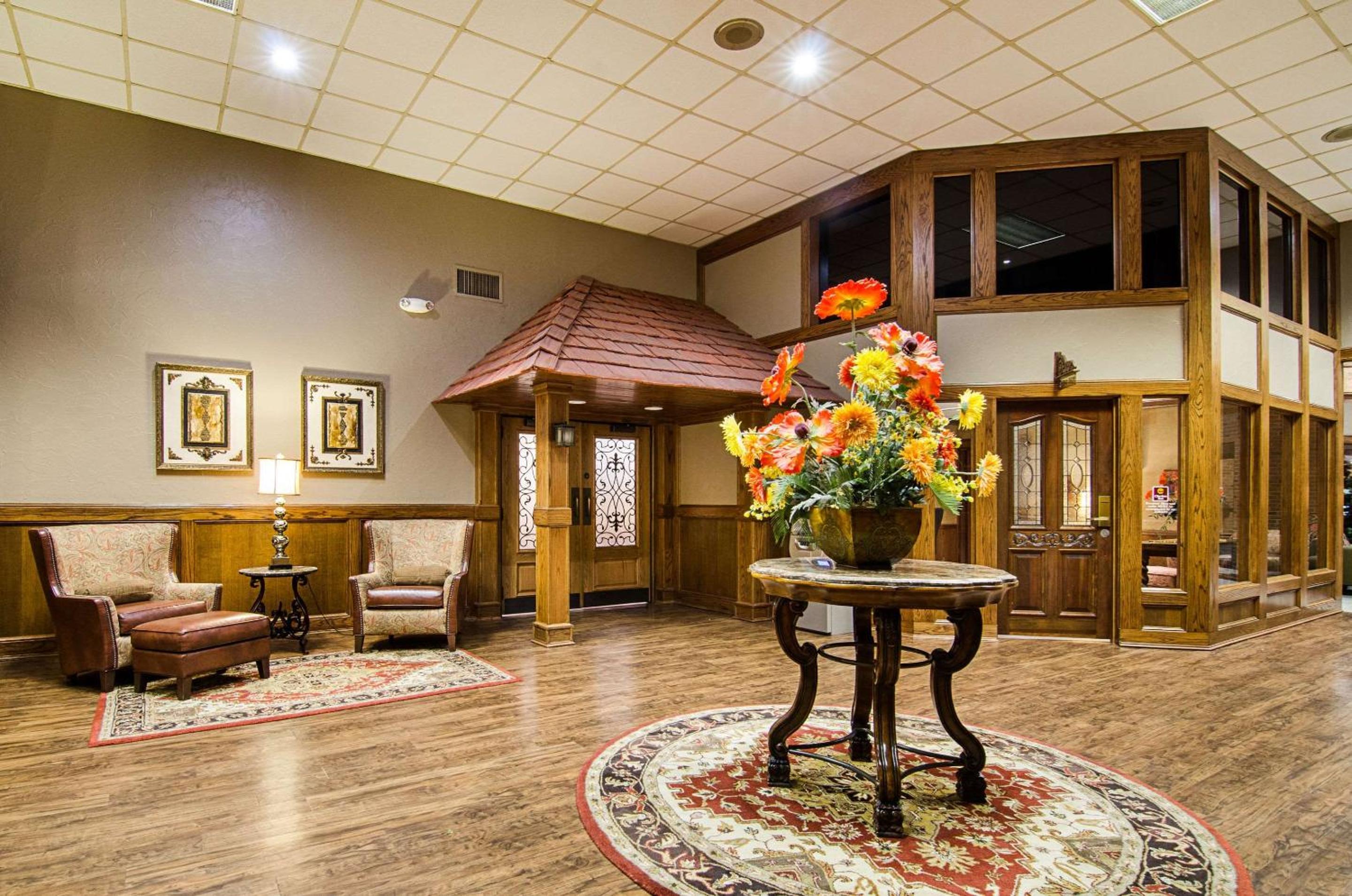 Garden City Vacations - Clarion Inn - Property Image 27