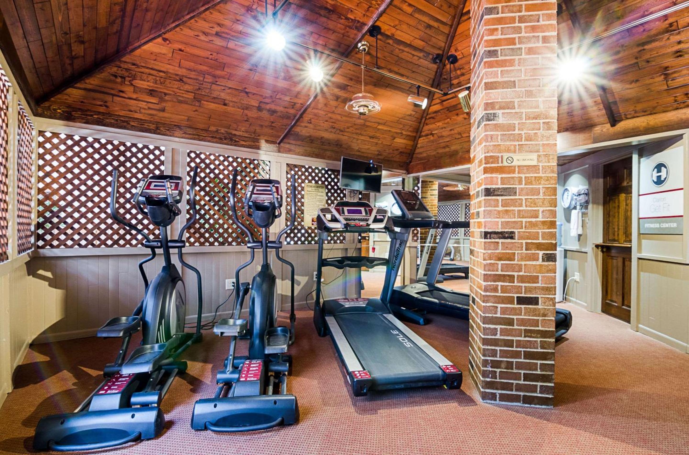 Garden City Vacations - Clarion Inn - Property Image 4