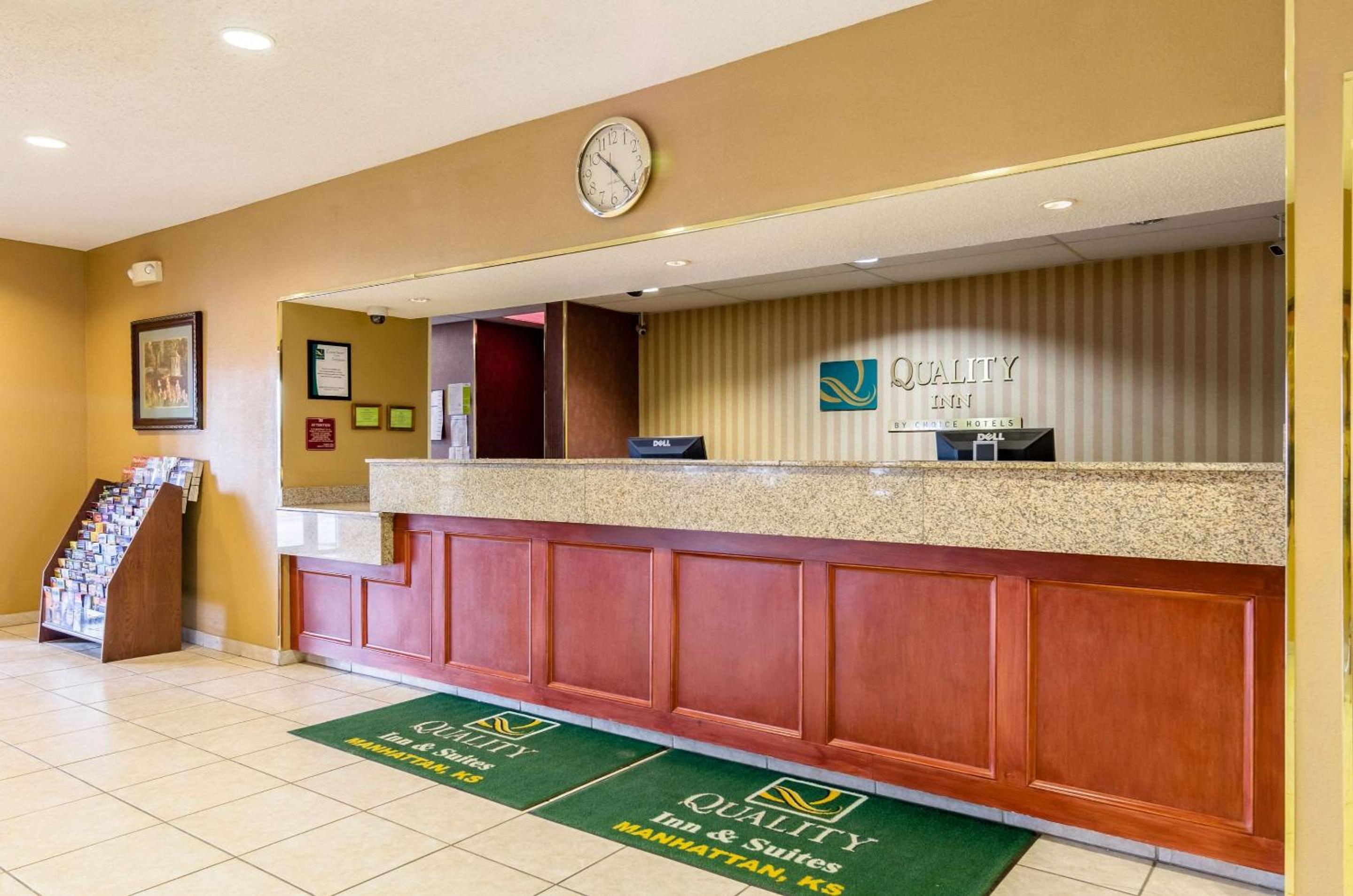 Quality Inn & Suites Manhattan