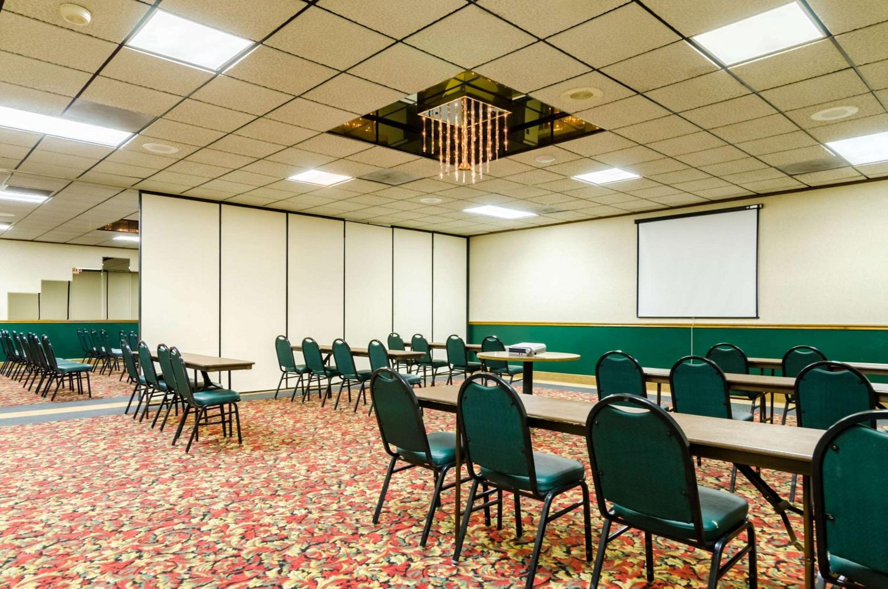 meeting & event spaces