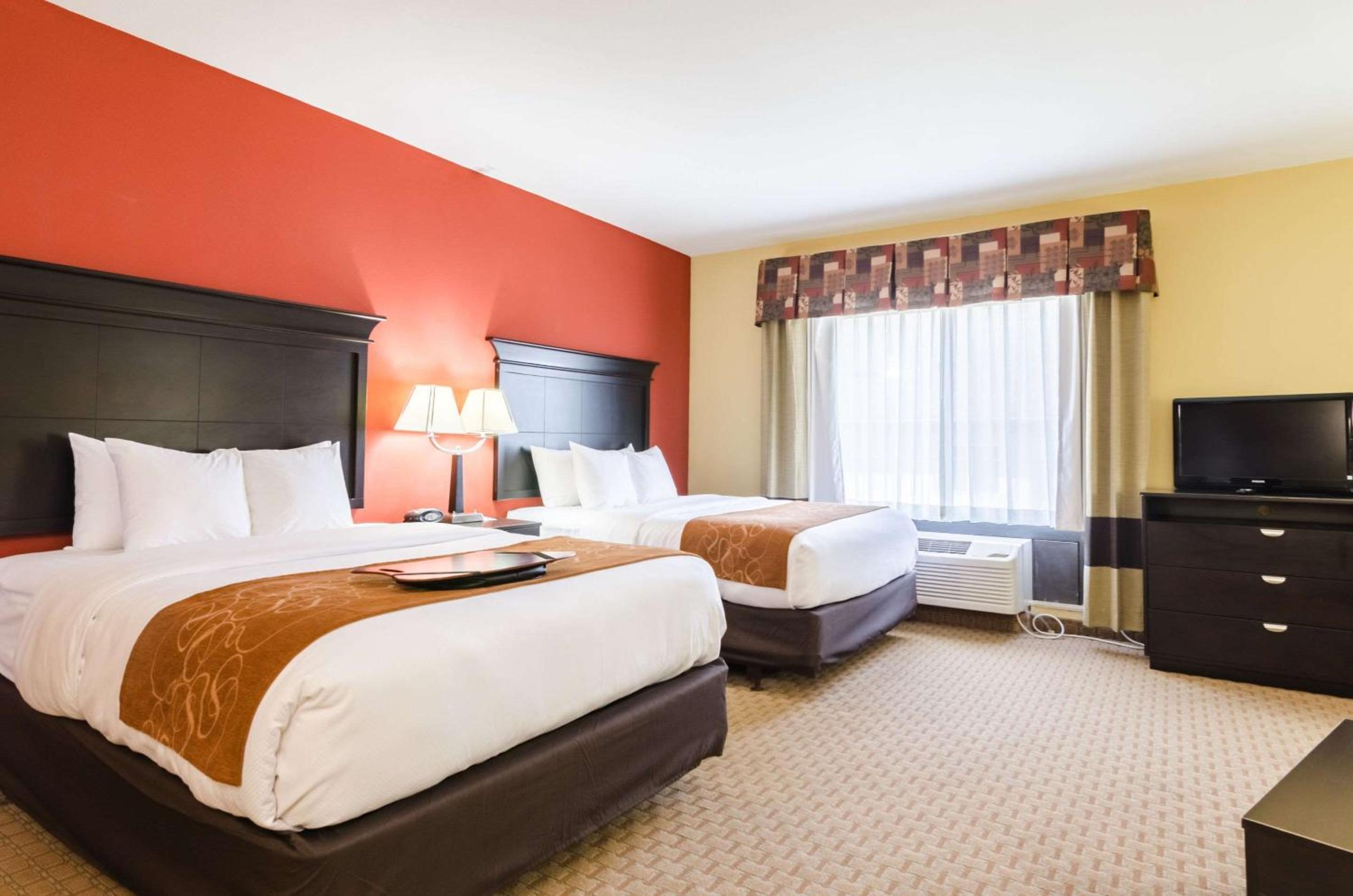 Comfort Suites Salina South, Photo 46