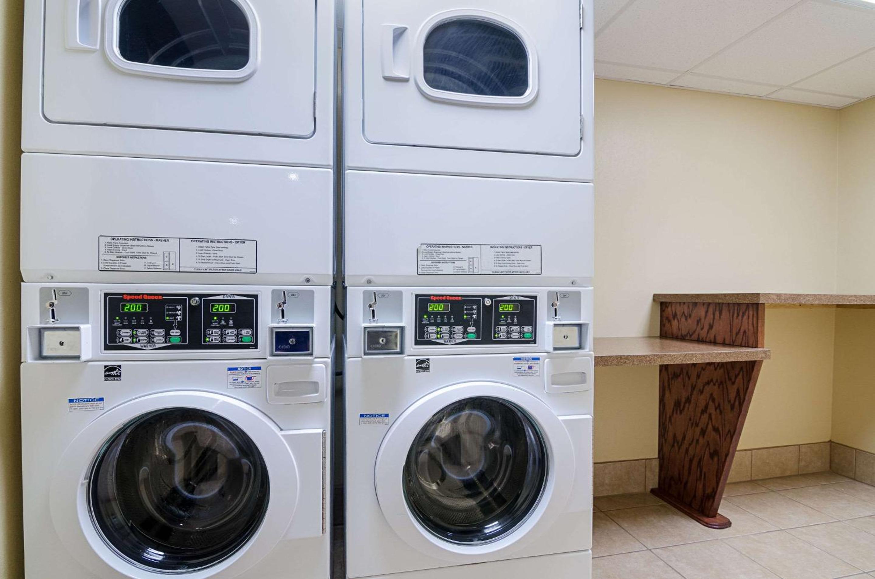 Garden City Vacations - Clarion Inn - Property Image 17