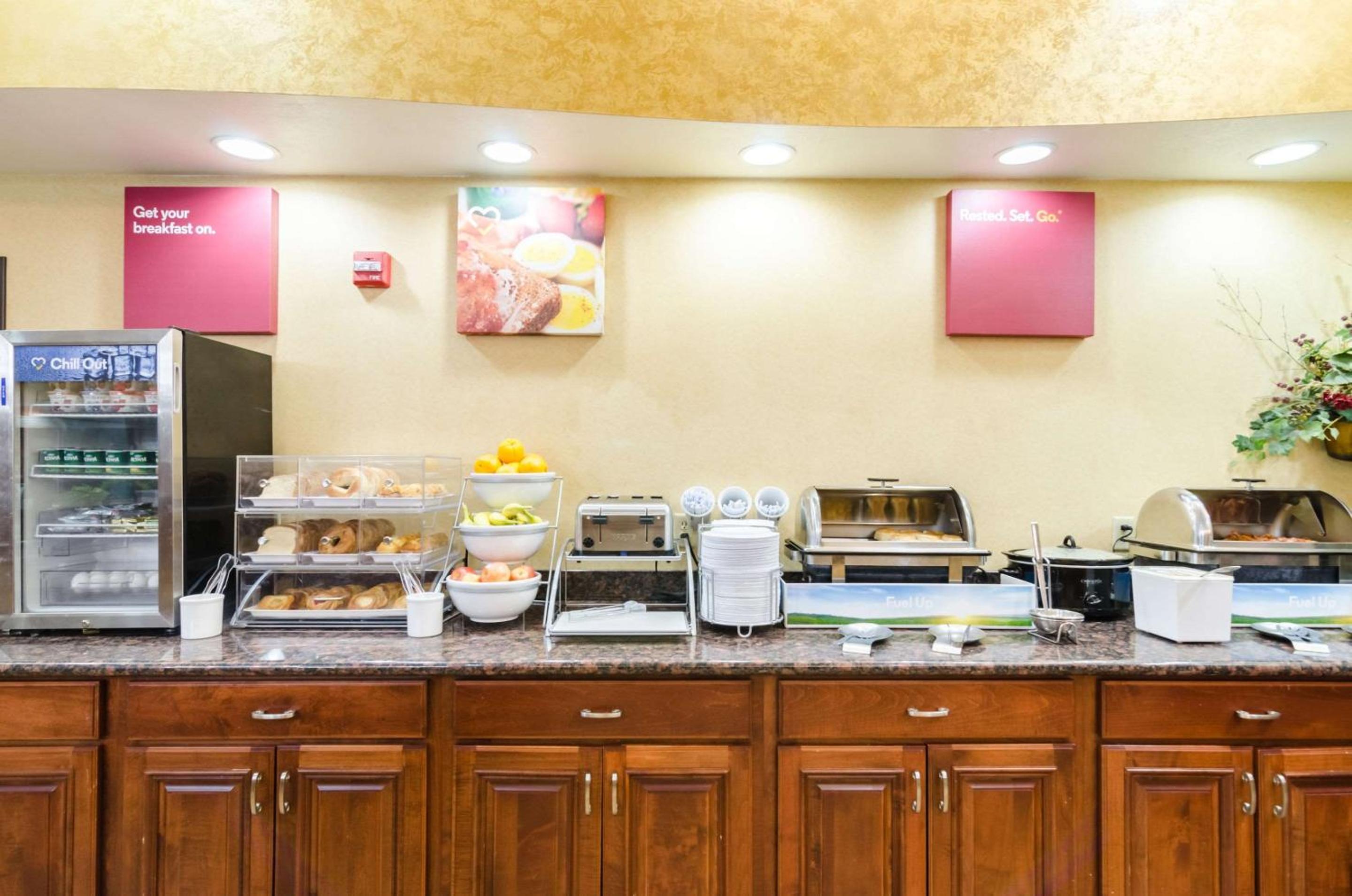 Comfort Suites Salina South, Photo 5