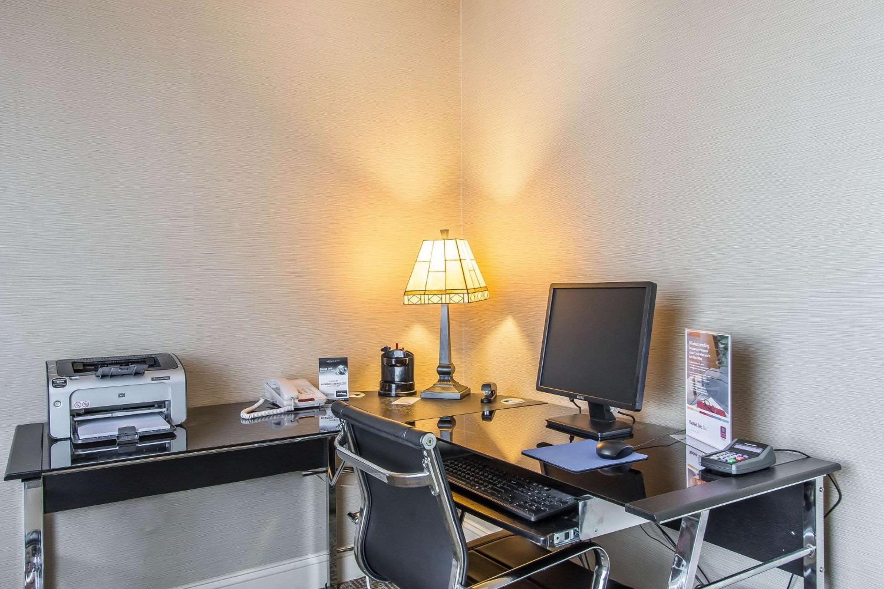 Richmond Vacations - Comfort Suites - Property Image 30