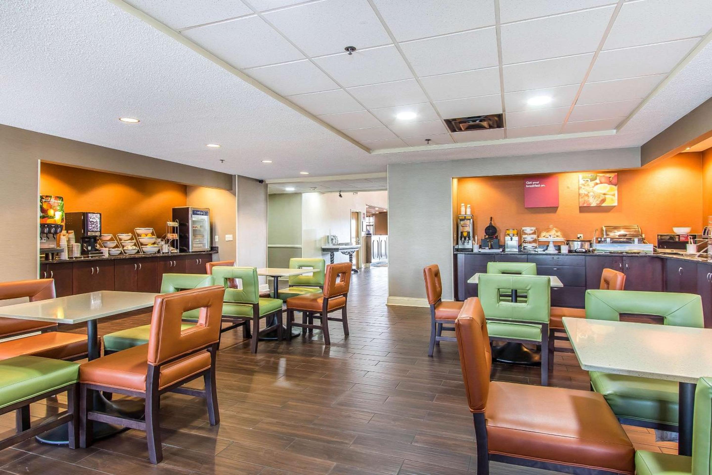 Richmond Vacations - Comfort Suites - Property Image 11