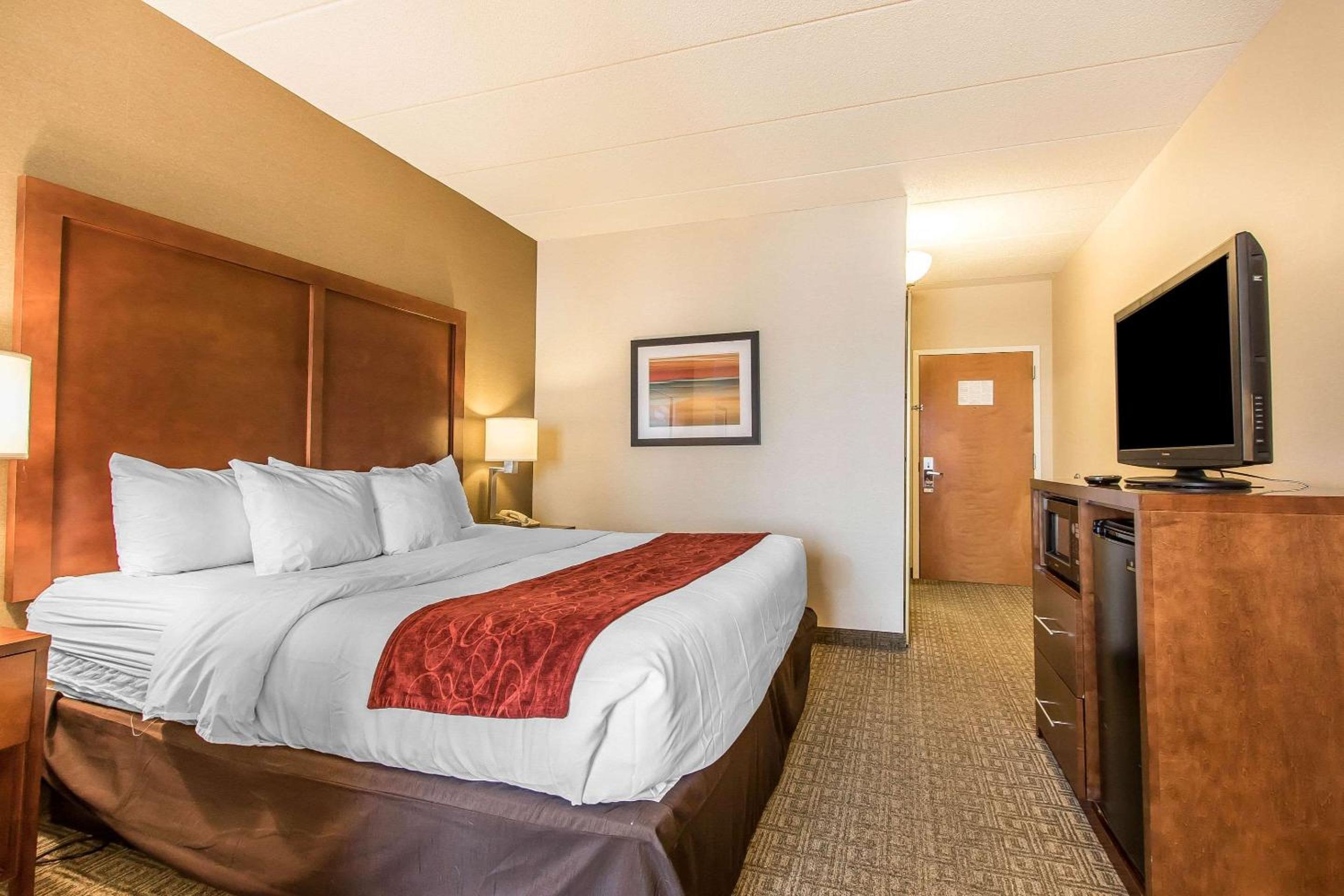 Richmond Vacations - Comfort Suites - Property Image 14