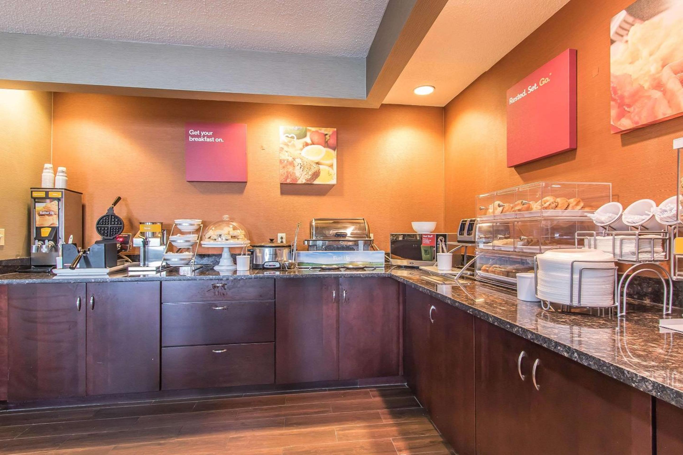 Richmond Vacations - Comfort Suites - Property Image 36