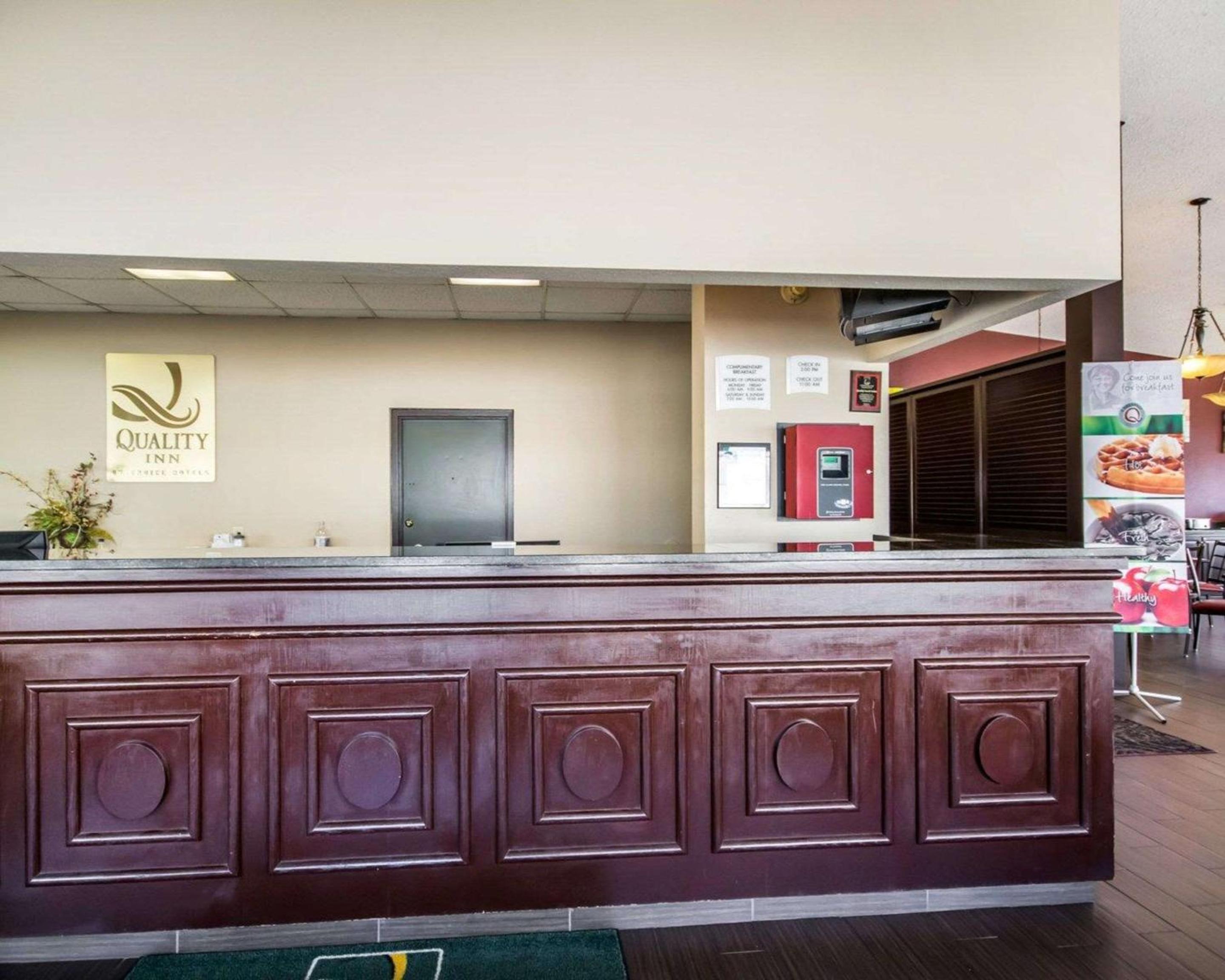 Quality Inn & Suites Elizabethtown view 5