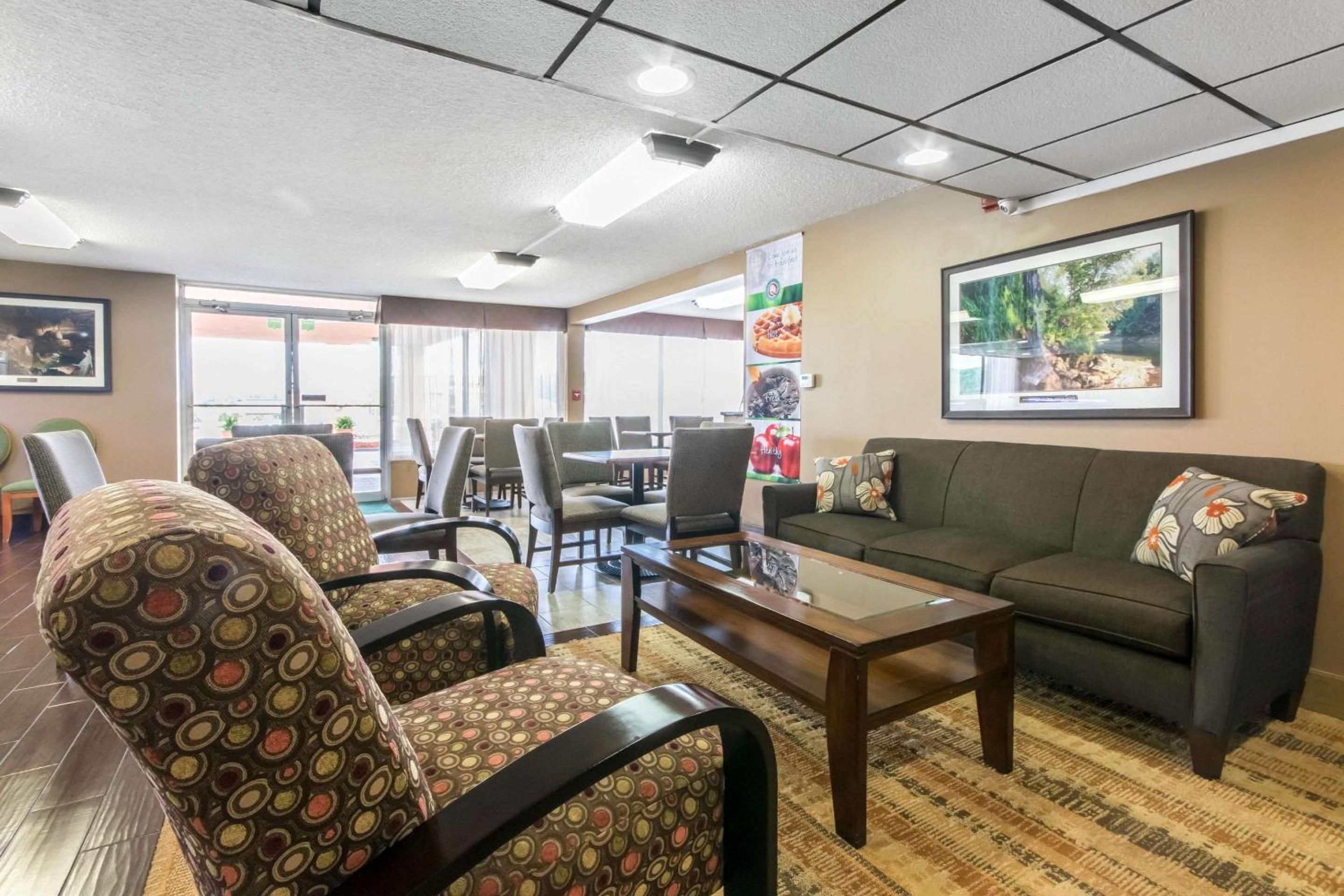 Quality Inn & Suites Horse Cave - Cave City