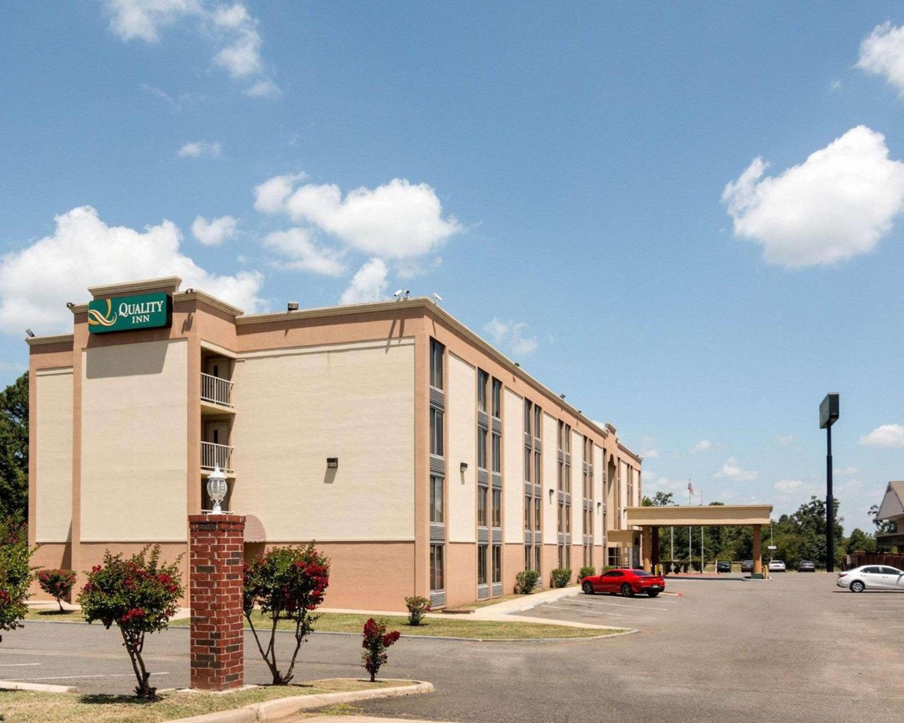 Quality Inn Shreveport Airport view 2