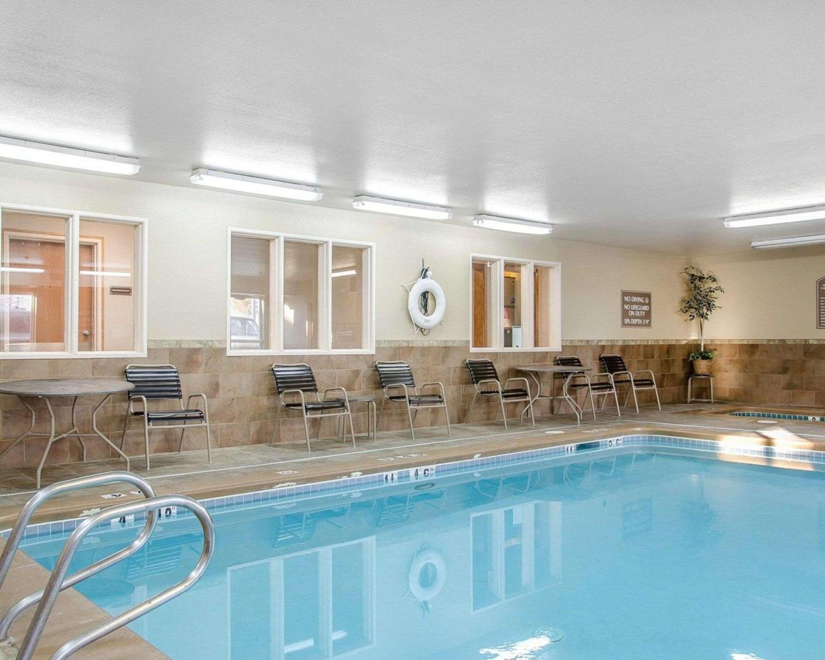 Twin Falls Vacations - Quality Inn  Suites - Property Image 5