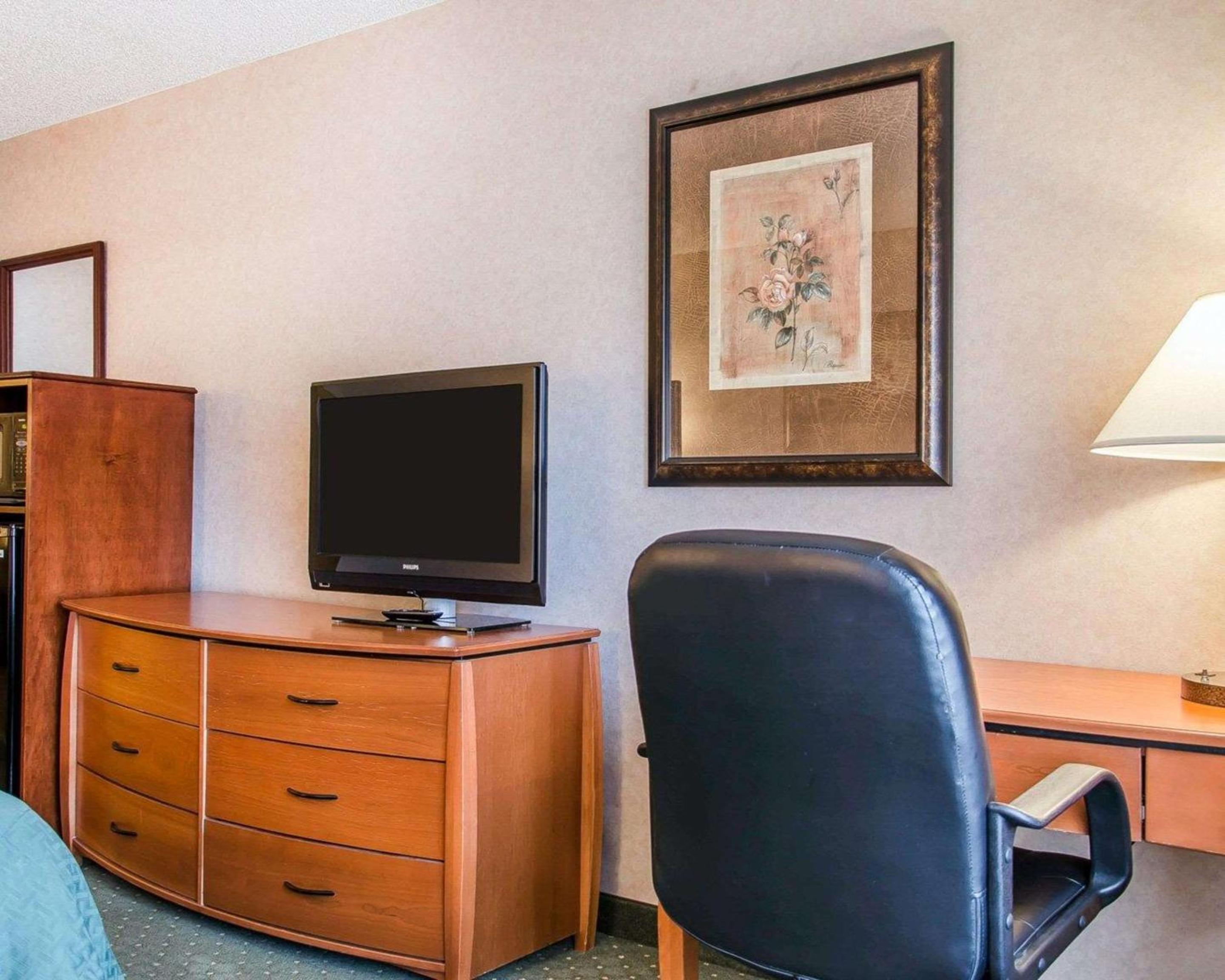 Twin Falls Vacations - Quality Inn  Suites - Property Image 3