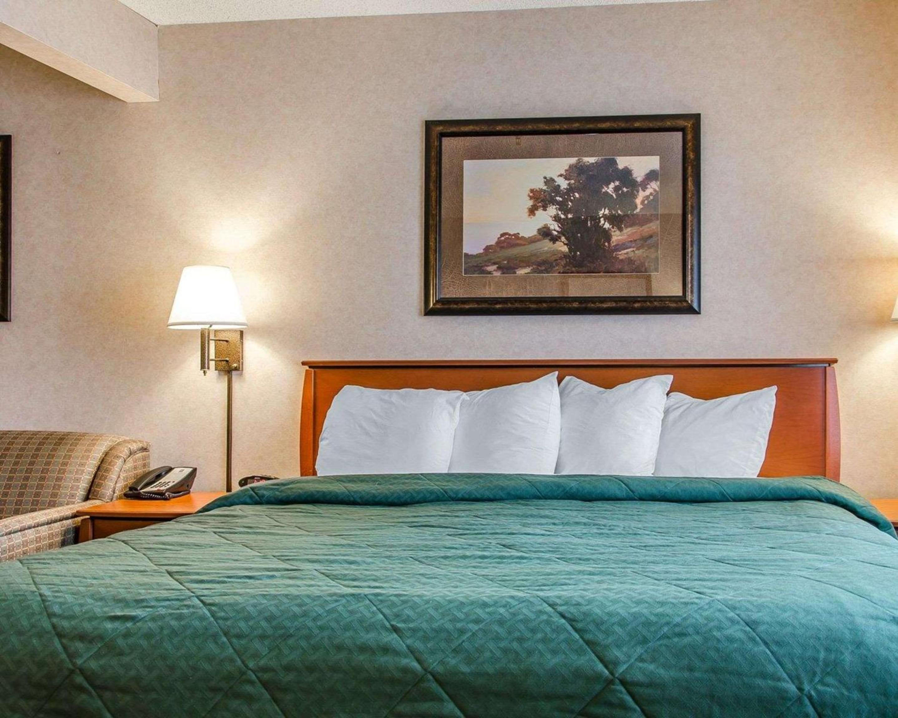 Twin Falls Vacations - Quality Inn  Suites - Property Image 11