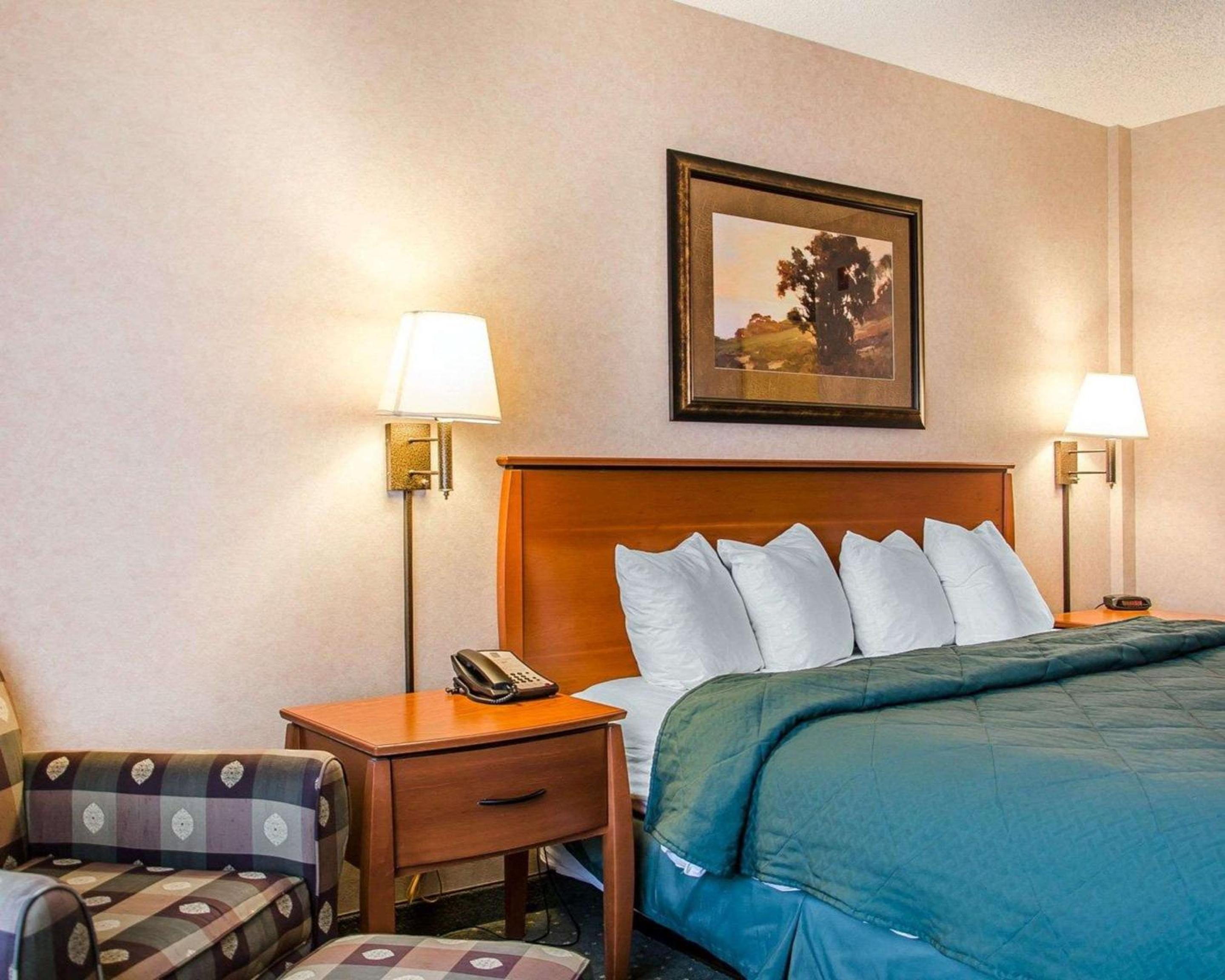 Twin Falls Vacations - Quality Inn  Suites - Property Image 9