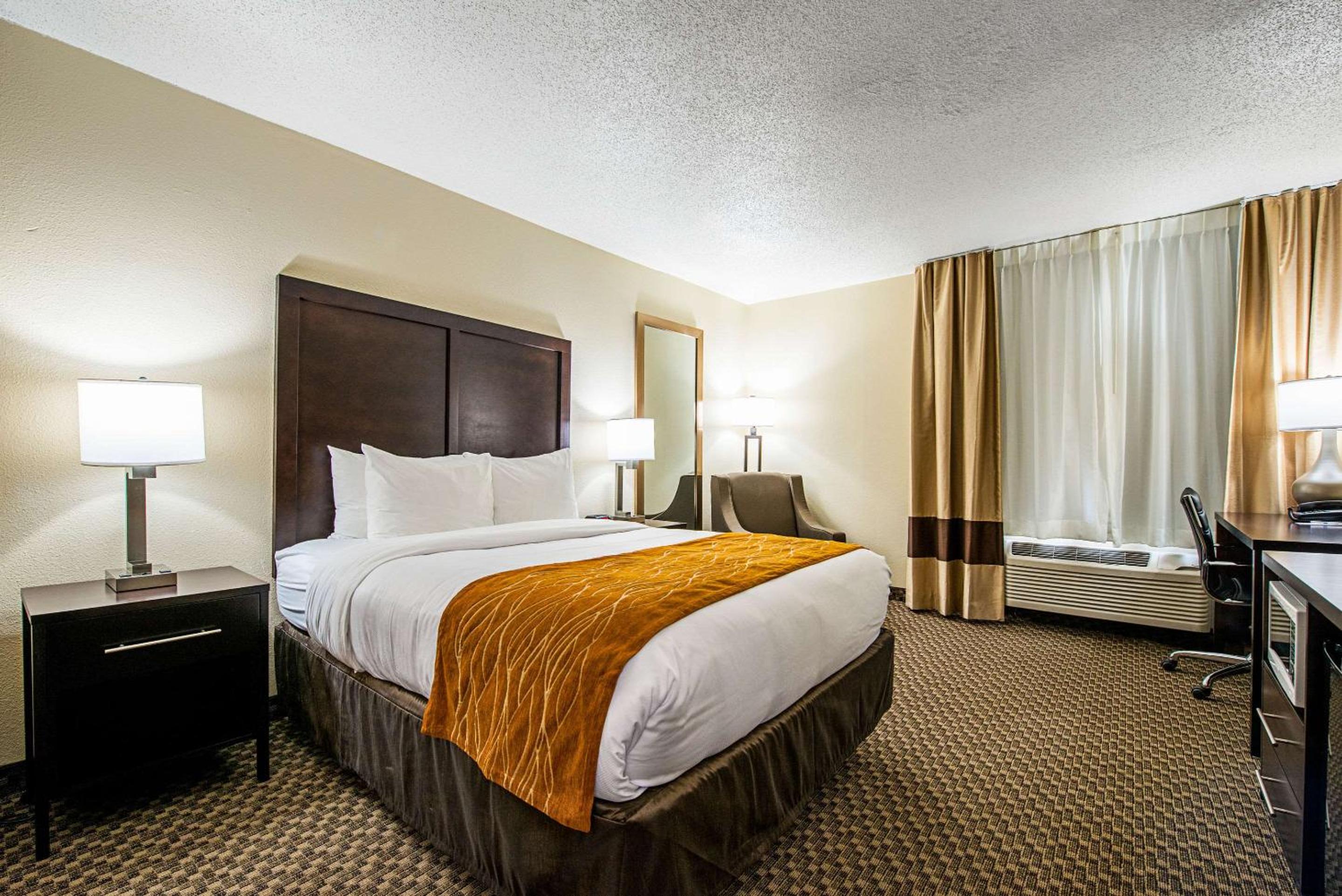 Spark by Hilton Matteson Chicago I 57 view 2