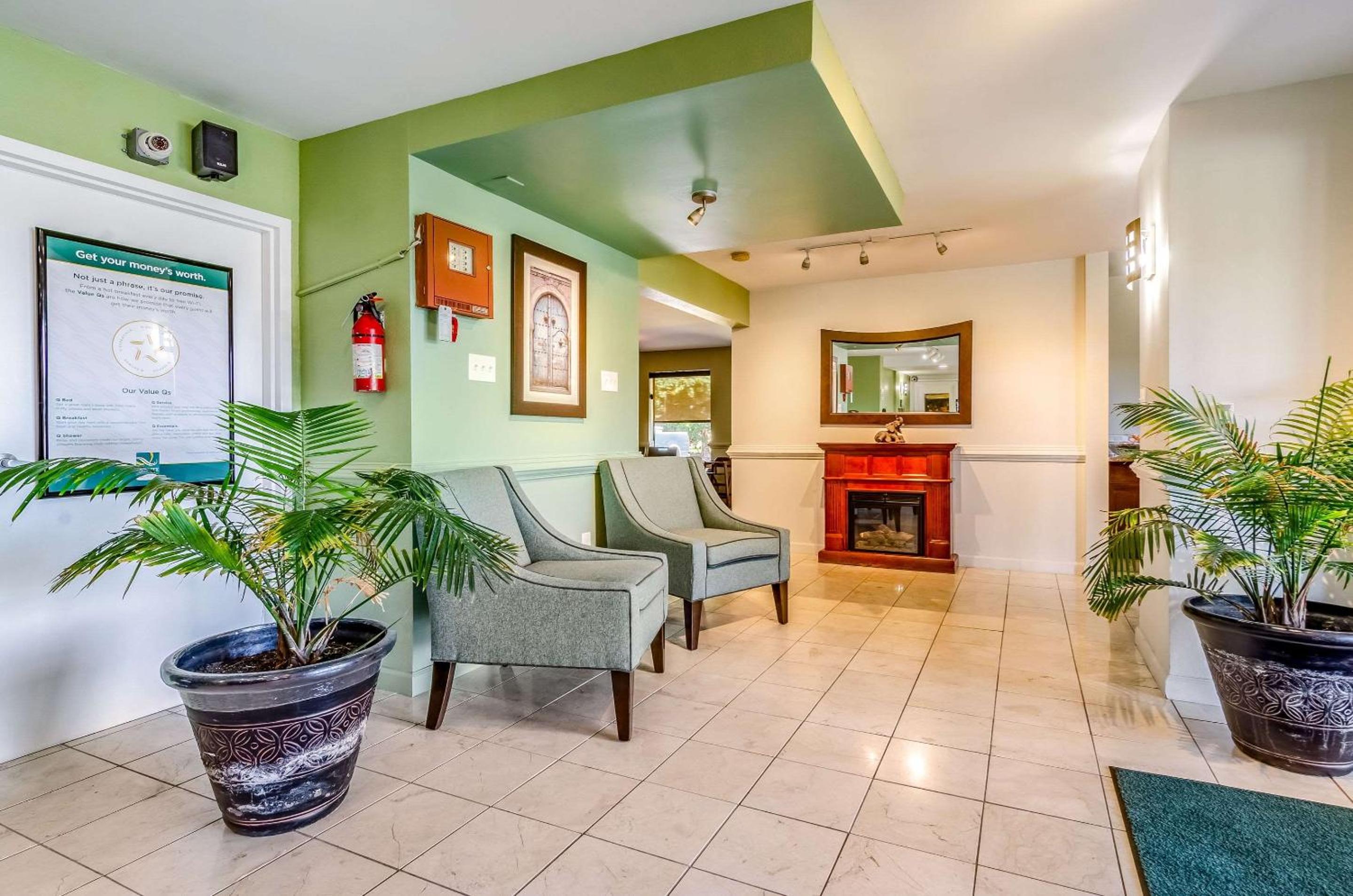 Quality Inn  Suites Creedmor - Butner - Property Image 5