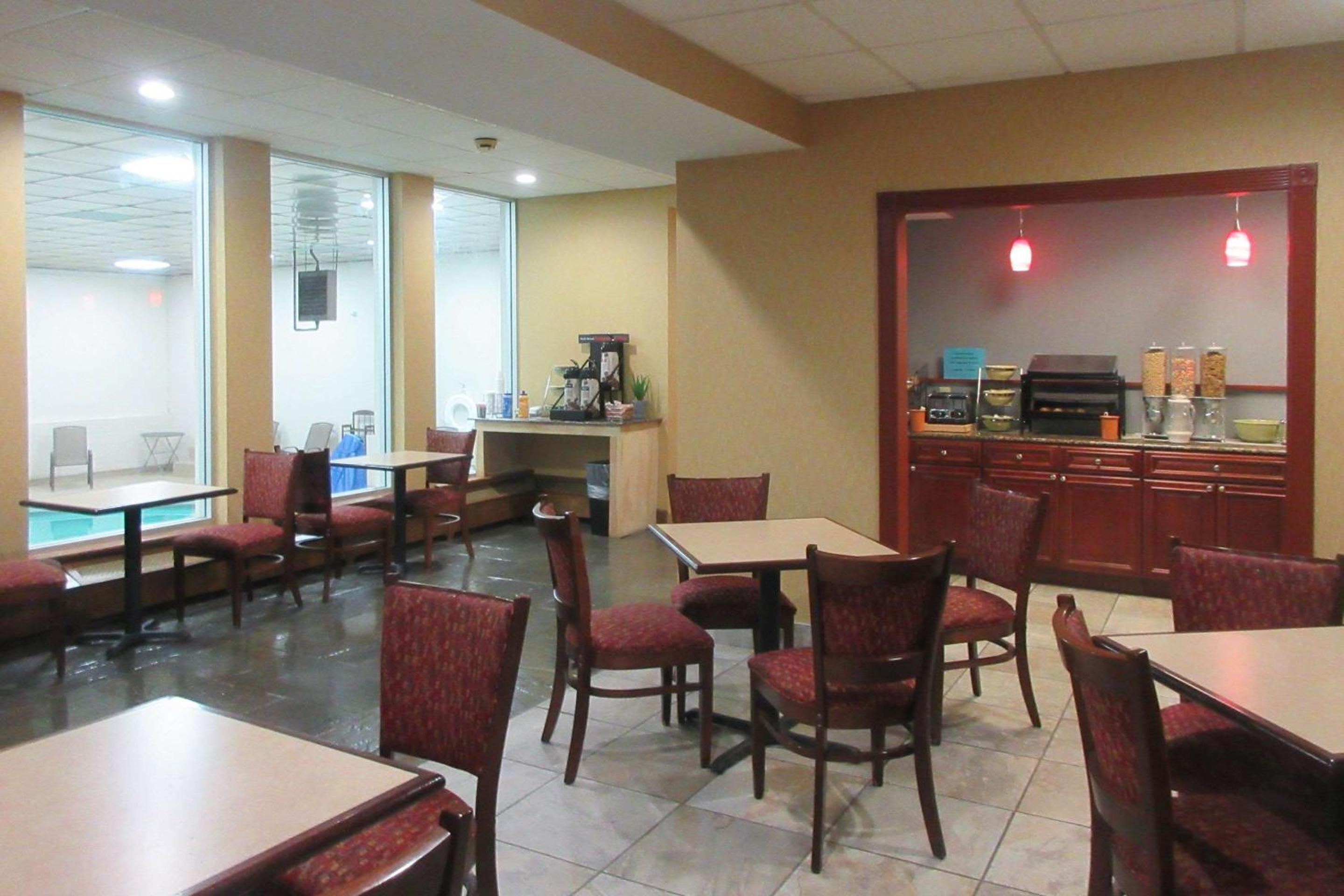 Quality Inn & Suites Owego