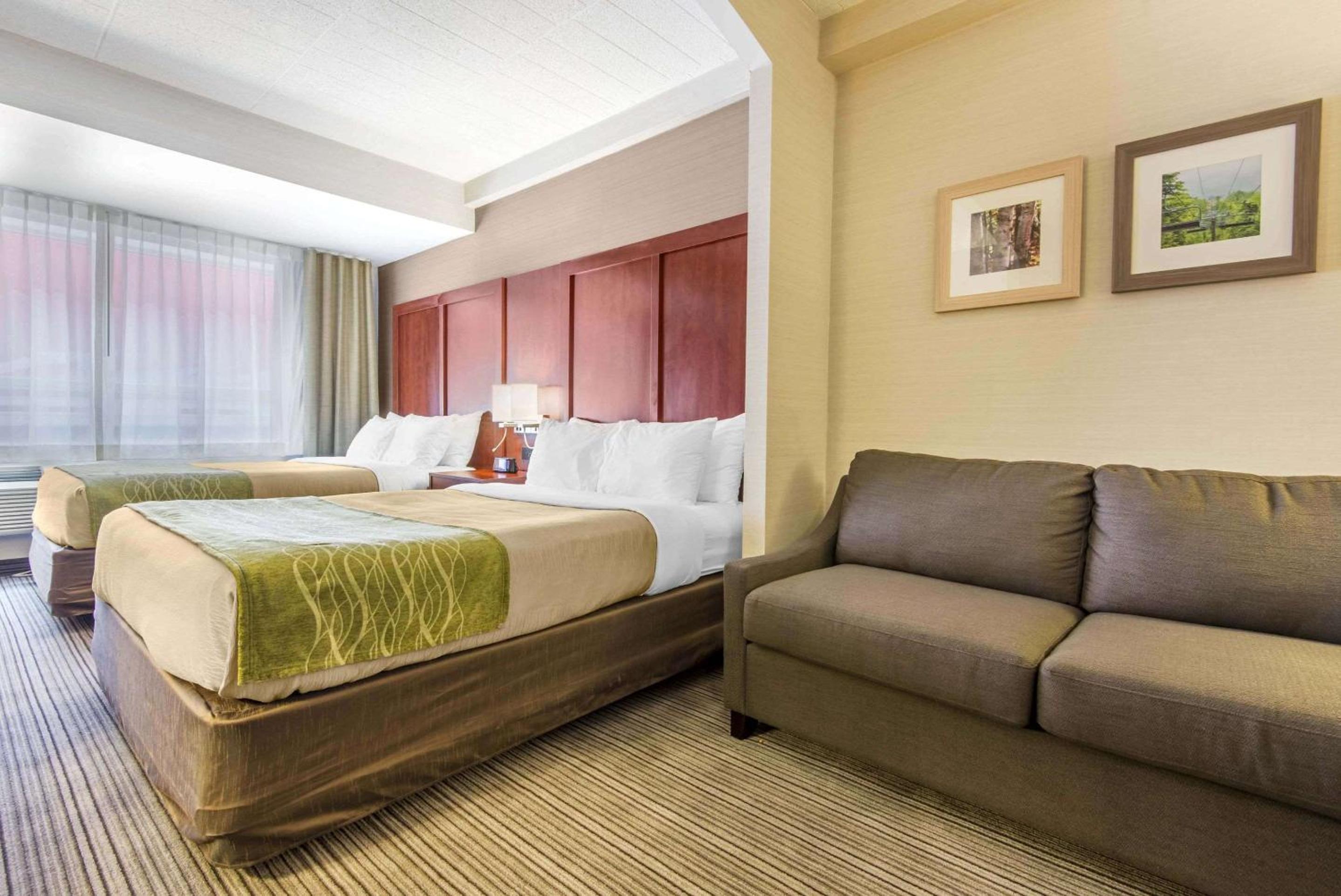 Comfort Inn & Suites
