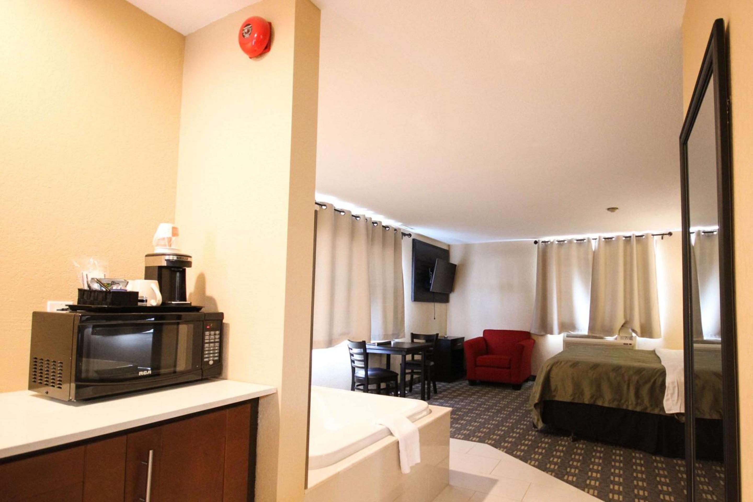 Quality Inn