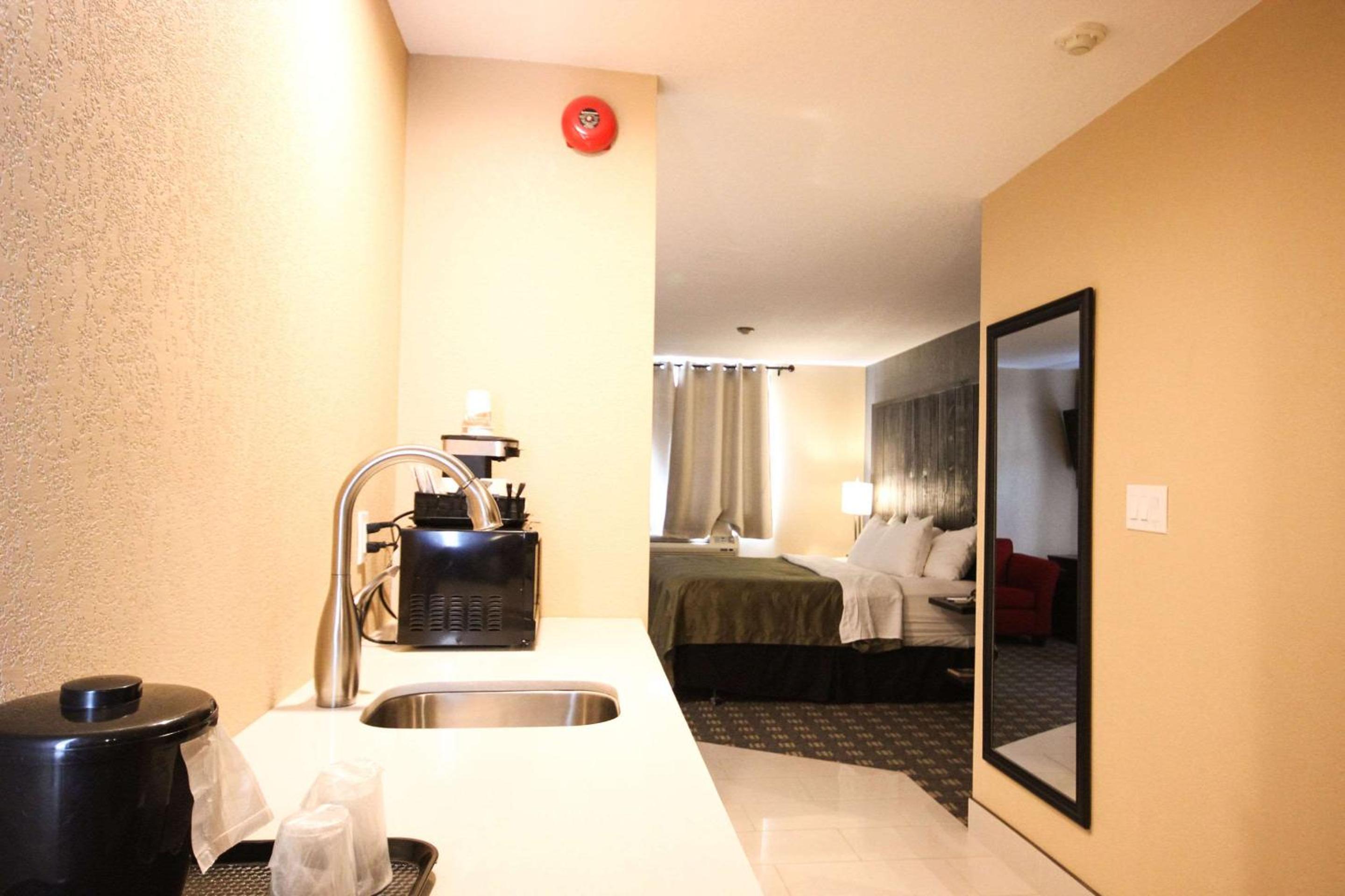 Quality Inn