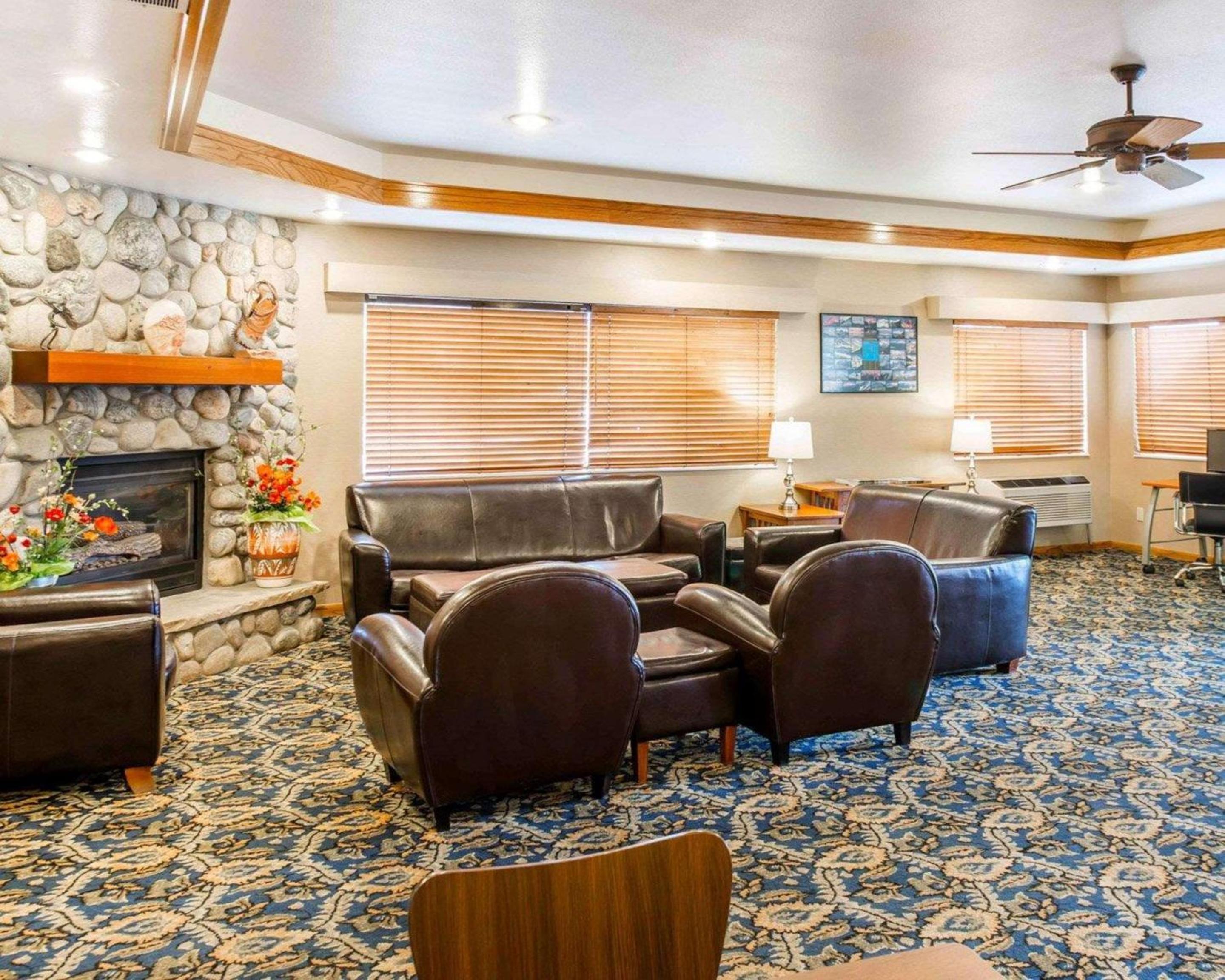 Comfort Inn Salida view 5