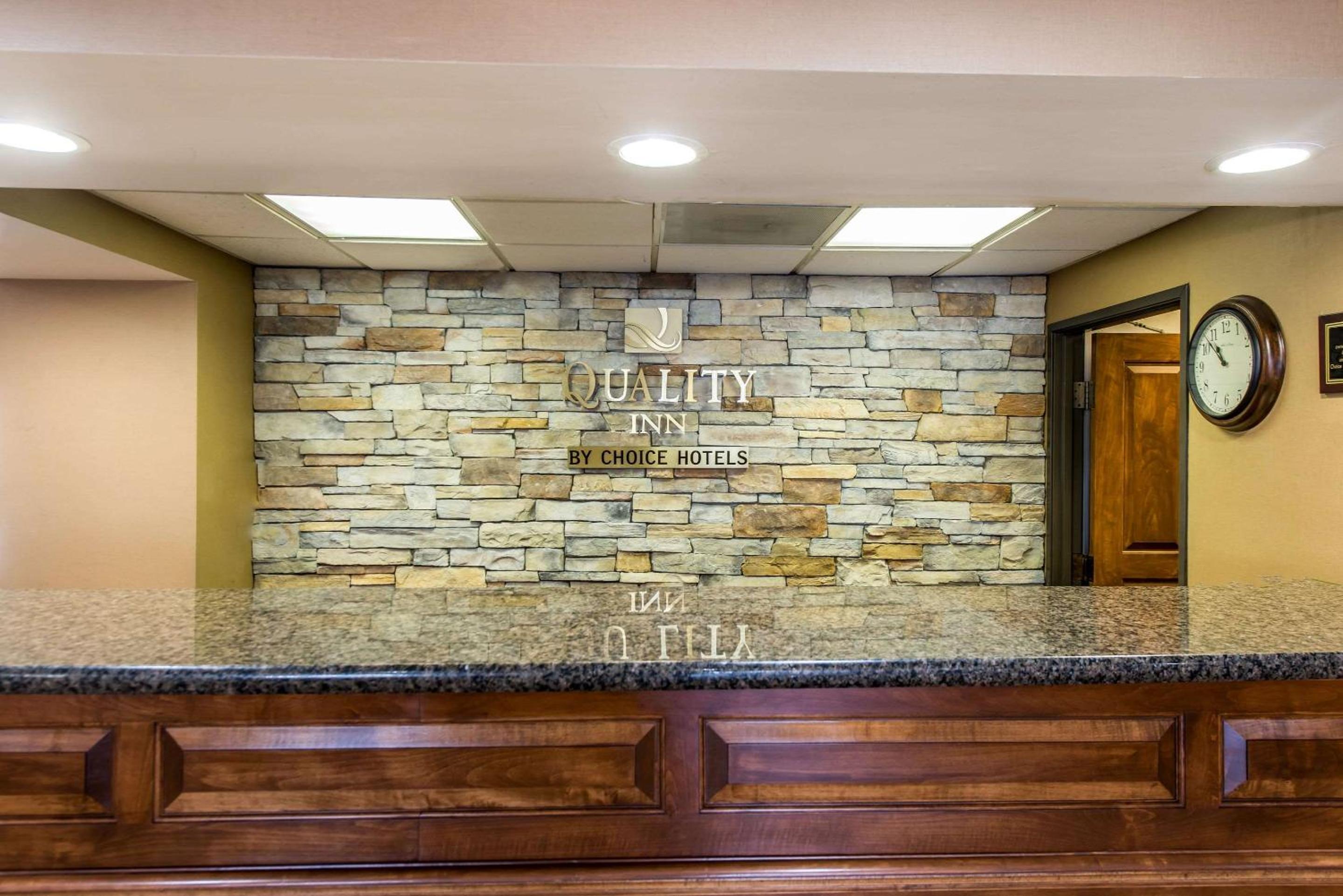 Quality Inn Colorado Springs South