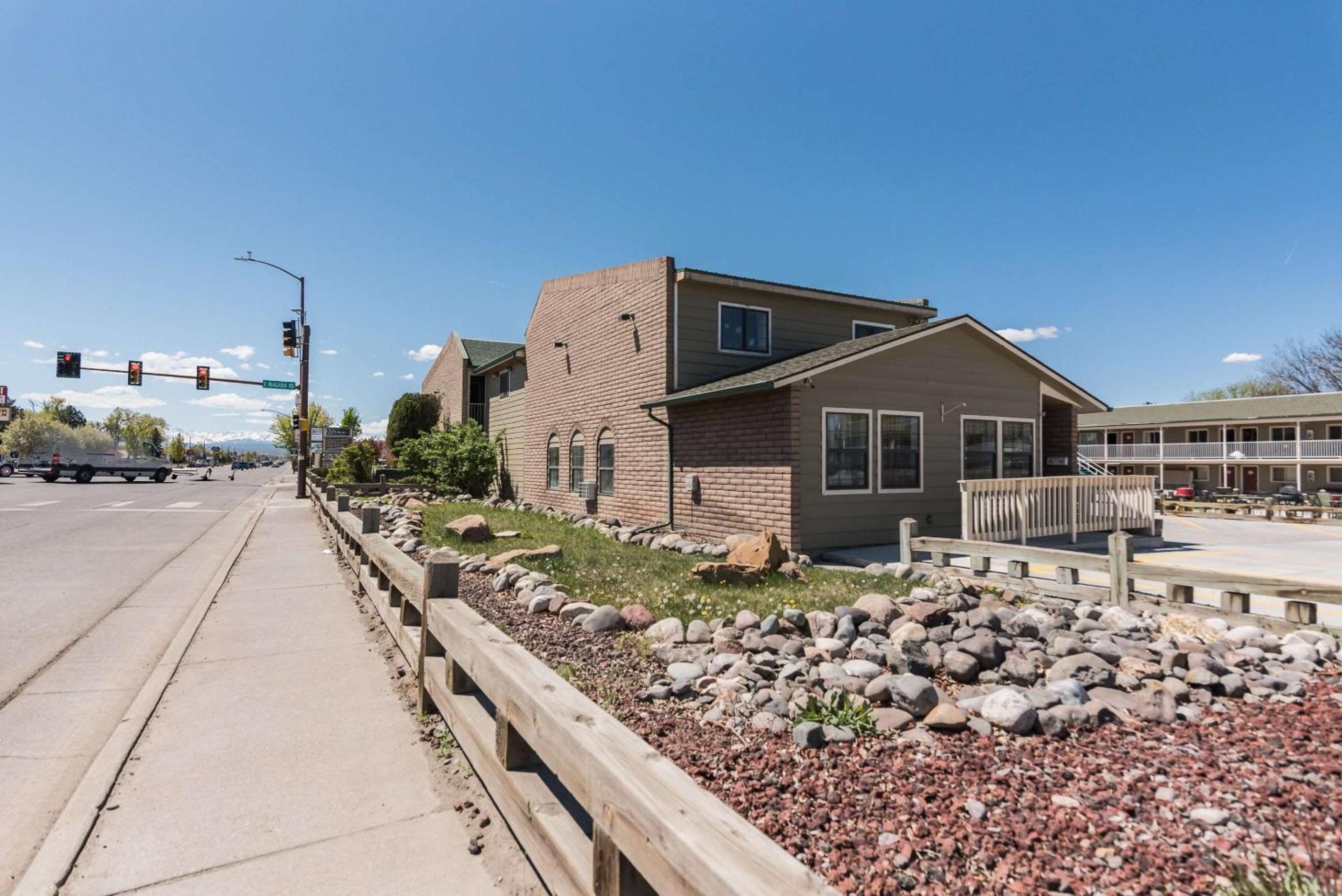 Montrose Vacations - 1st Interstate Inn Montrose - Property Image 19