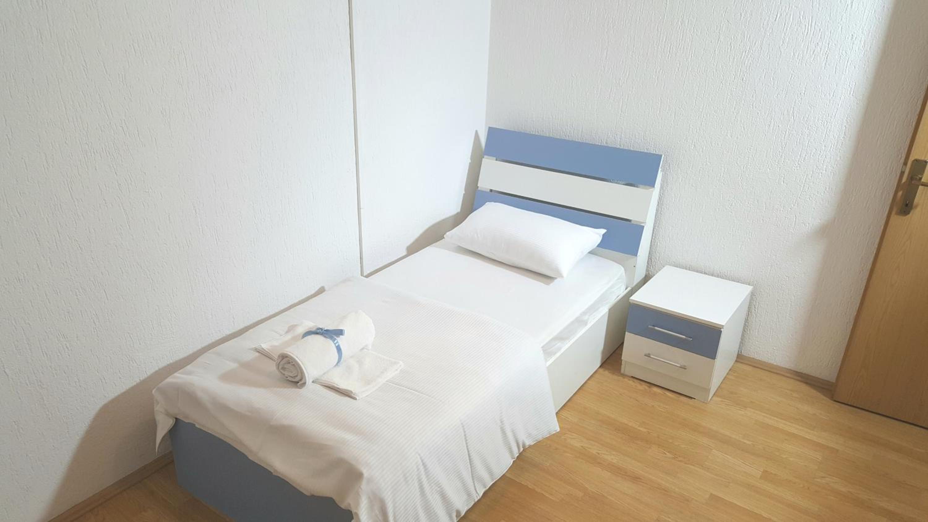 Bus Station Hostel, photo 15