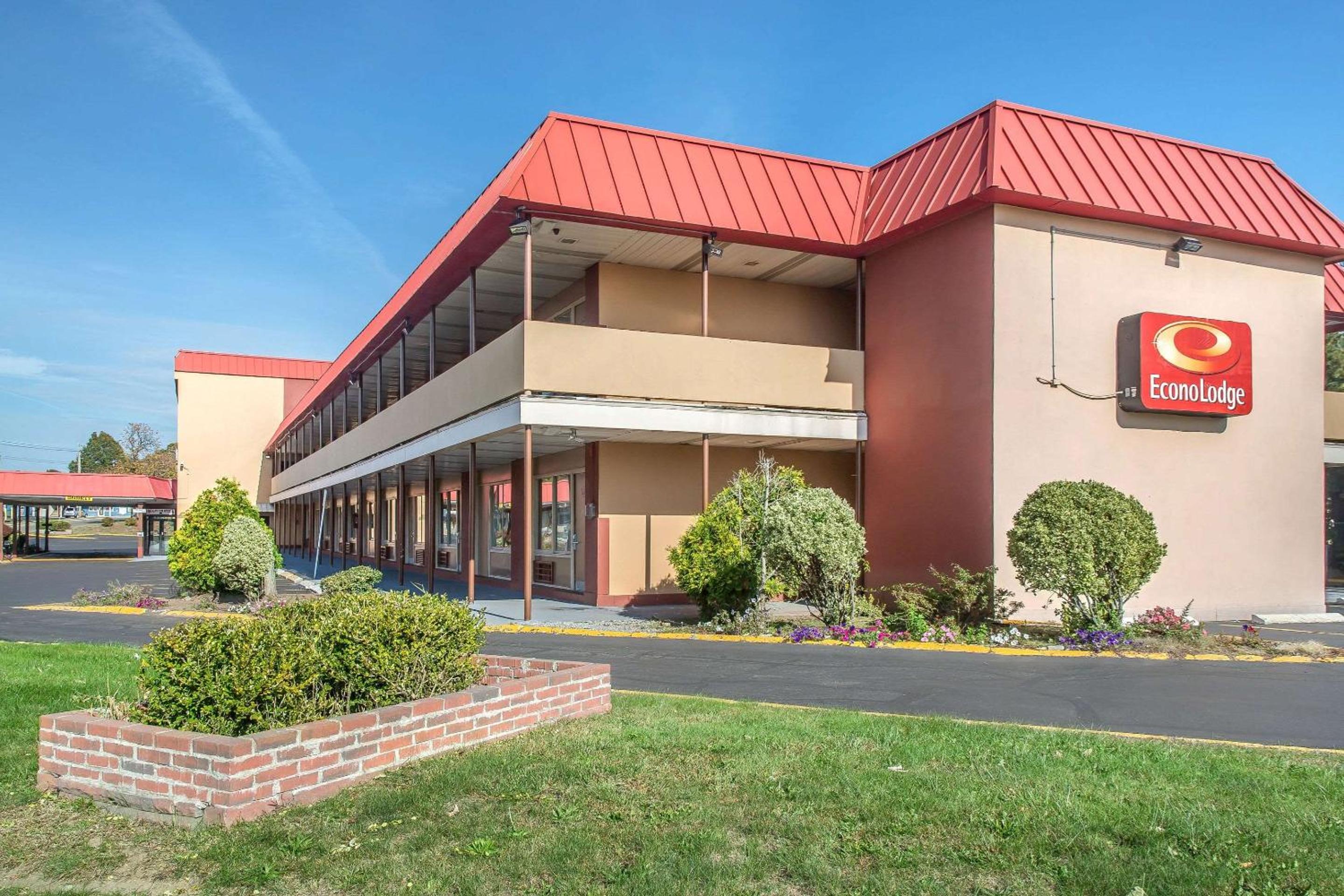 Econo Lodge - Property Image 17