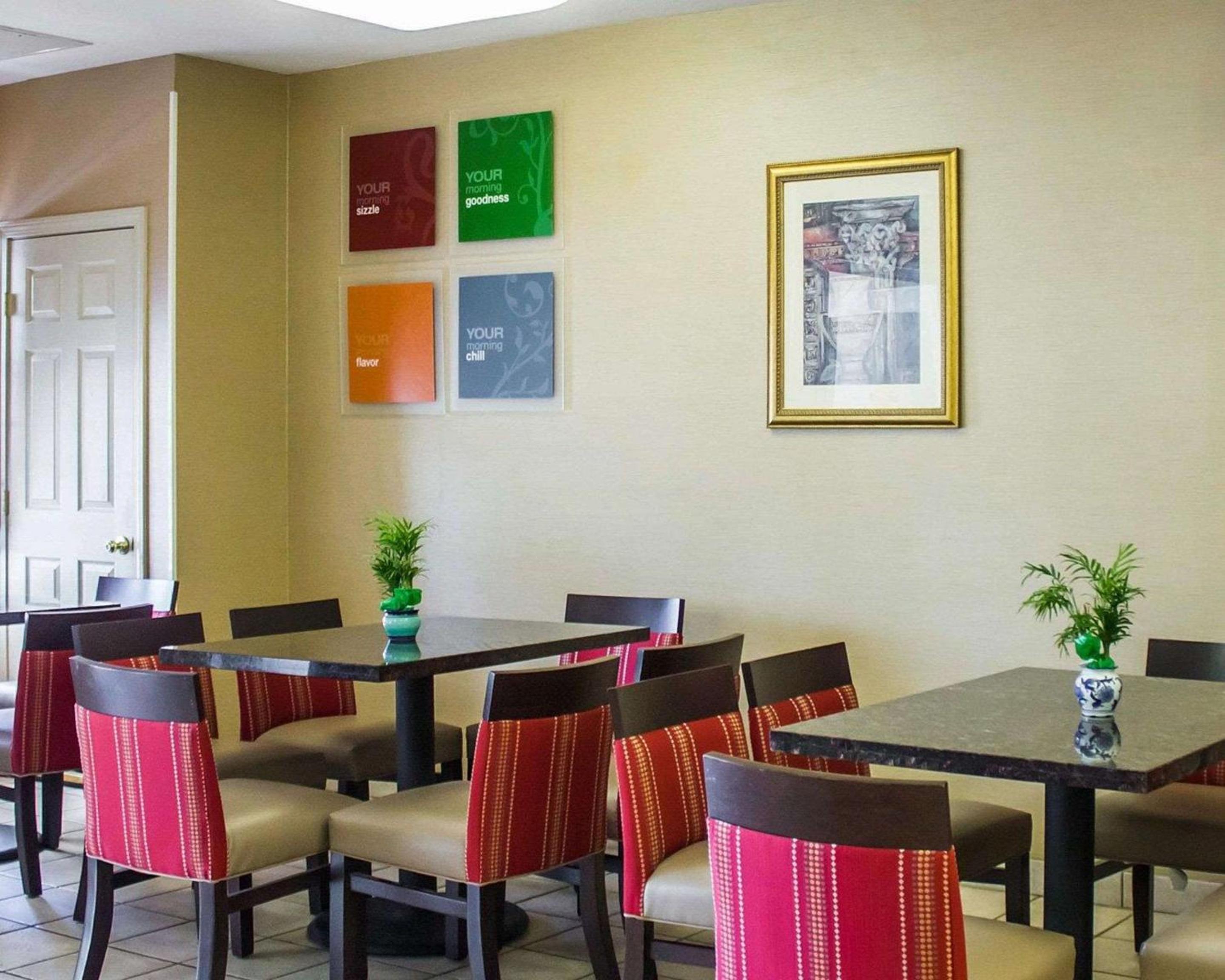 Comfort Inn Guilford near I-95 - Property Image 14
