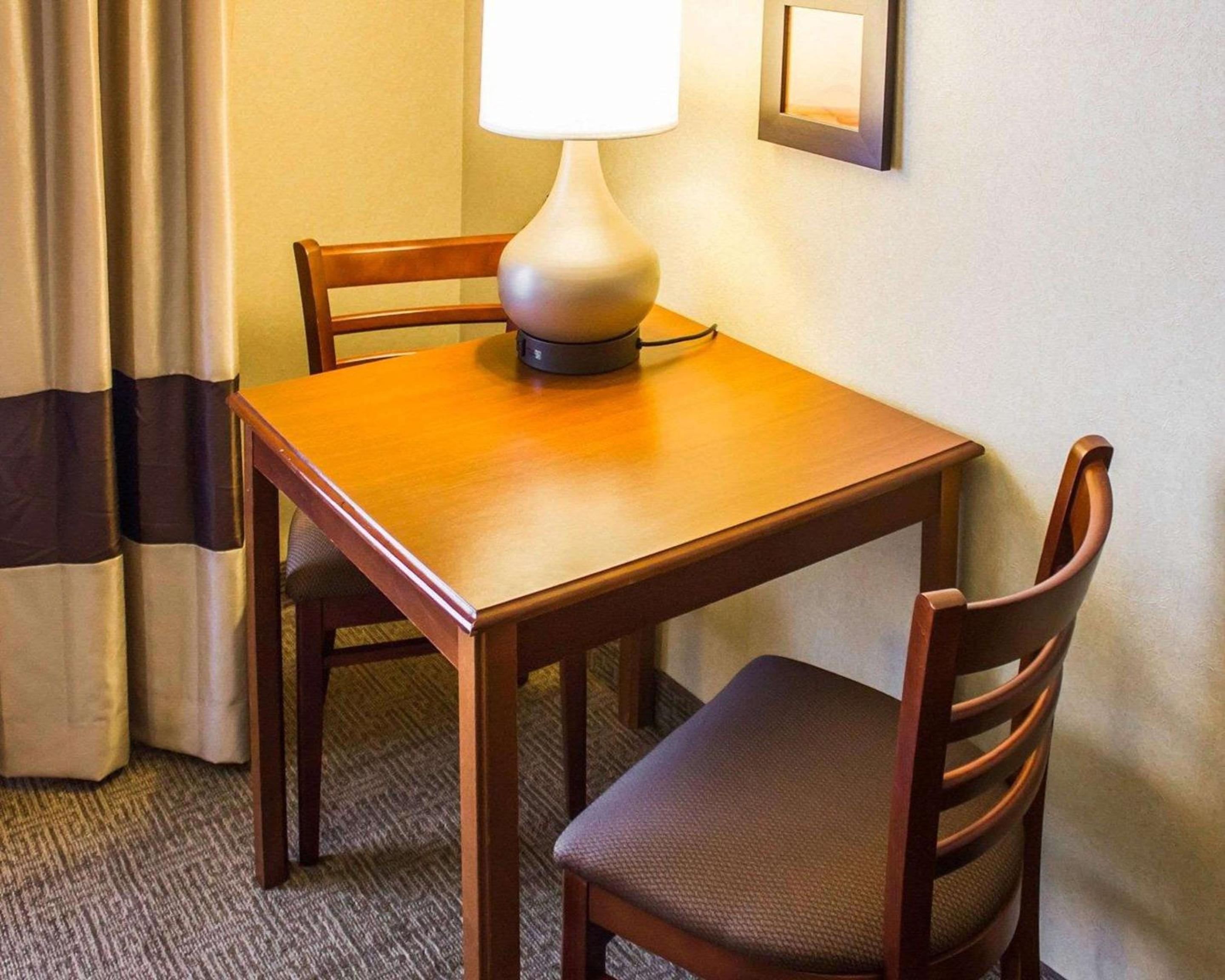 Comfort Inn Guilford near I-95 - Property Image 2