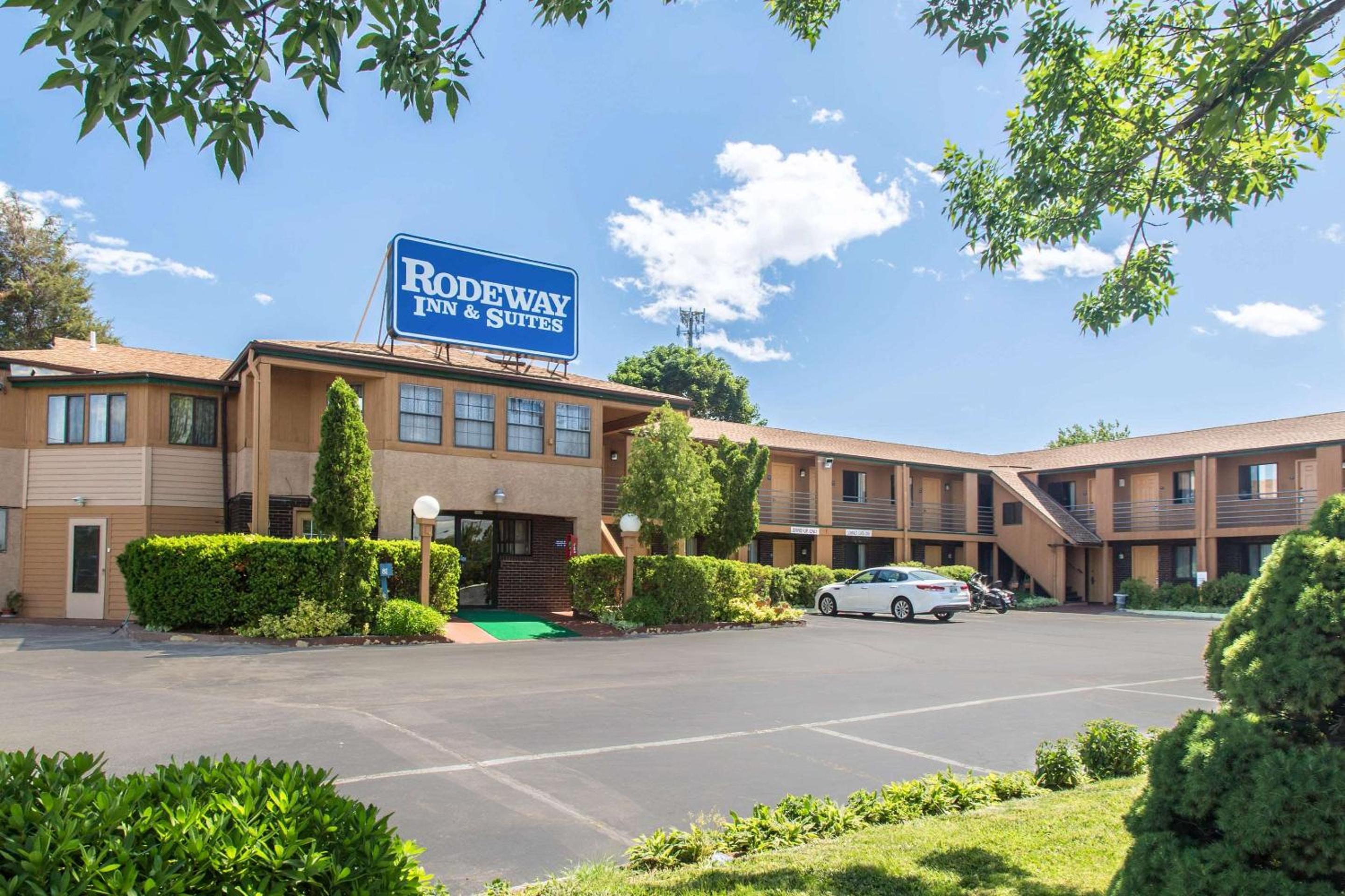 Rodeway Inn Suites Branford - Guilford - Property Image 10