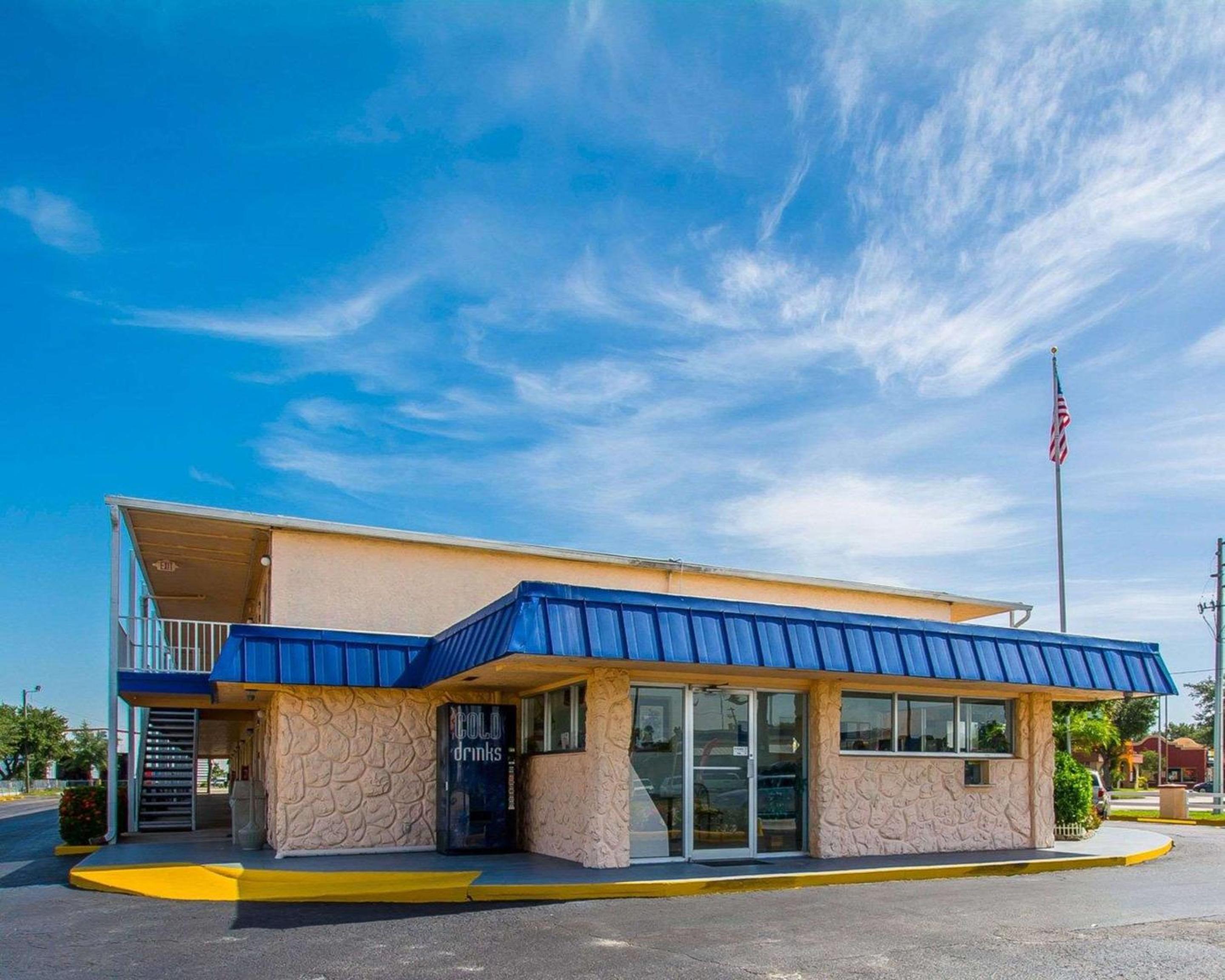 Rodeway Inn Fort Pierce I-95
