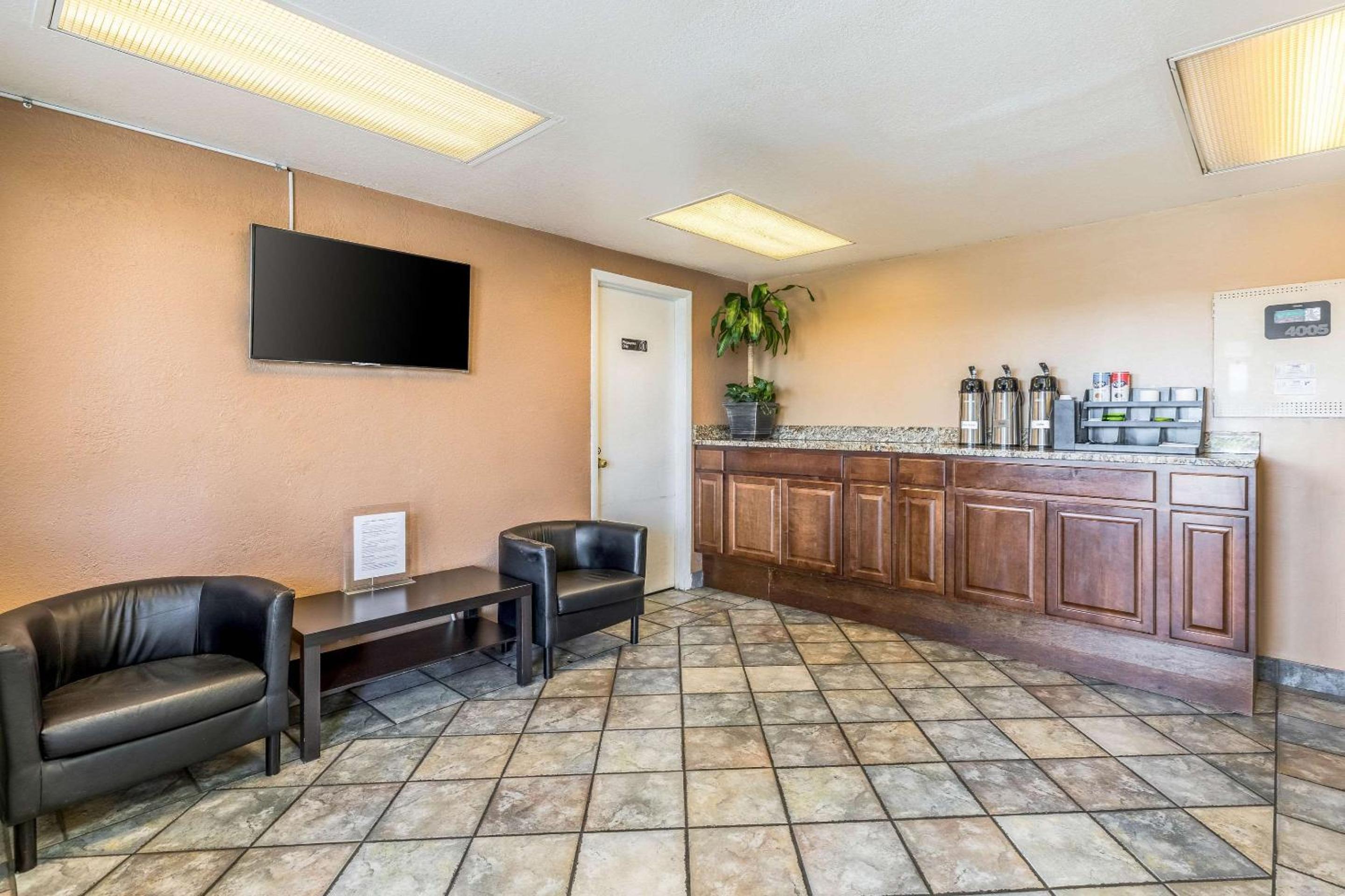 Rodeway Inn Fairgrounds-Casino 2